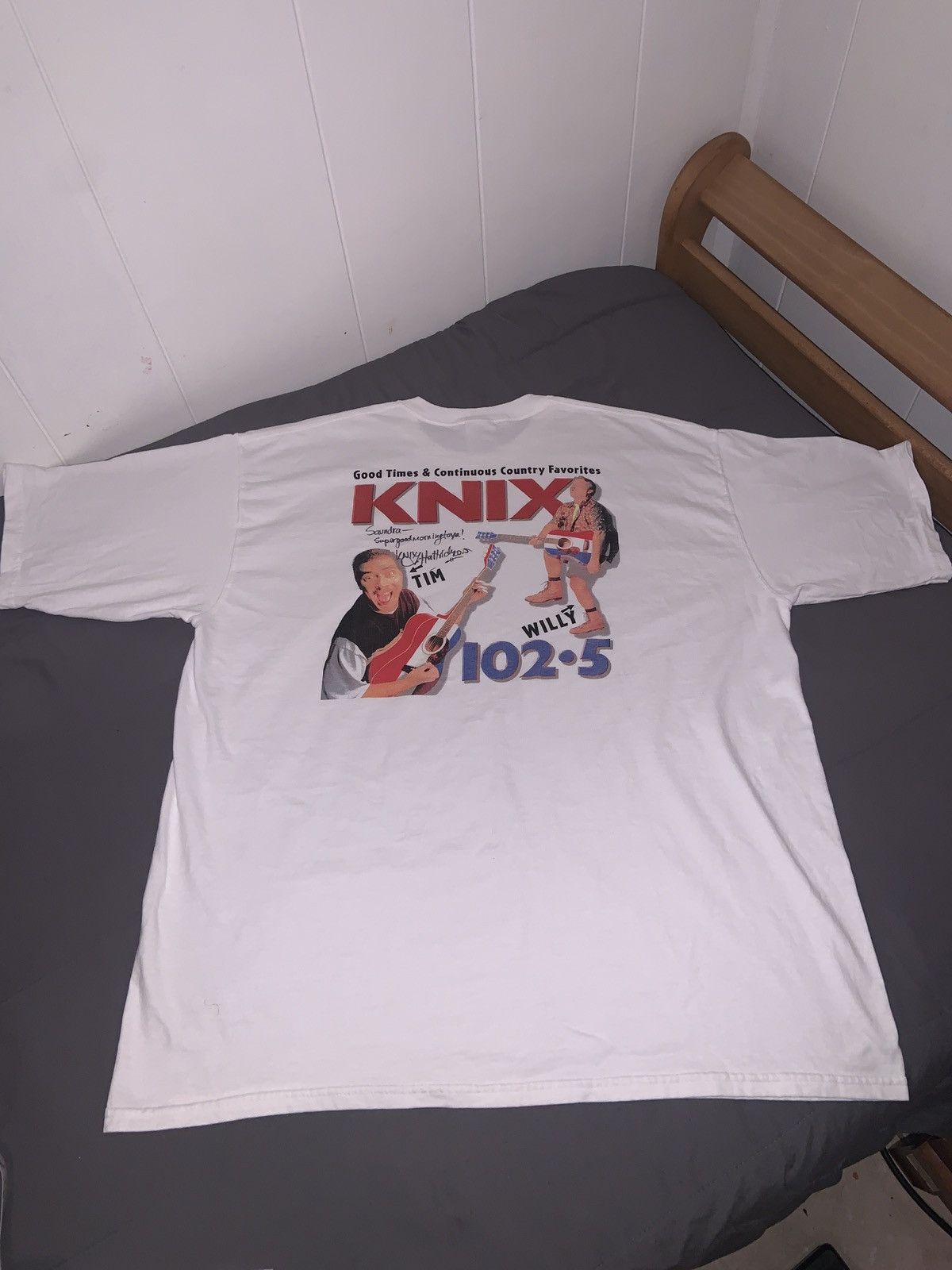 Fruit Of The Loom Vintage - Country Radio KNIX 102.5FM - Size XL Size US XL / EU 56 / 4 - 4 Thumbnail