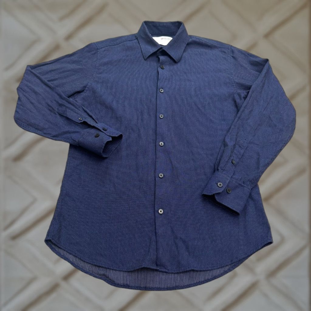 Selected Homme Selected Homme Slim Fit Dress Shirt Men M 15.5 Navy Blue Micro Dot Textured Blue Polka Dot Dress Shirt Mens Slim Casual Formal Workwear 90s? Size 40R - 1 Thumbnail