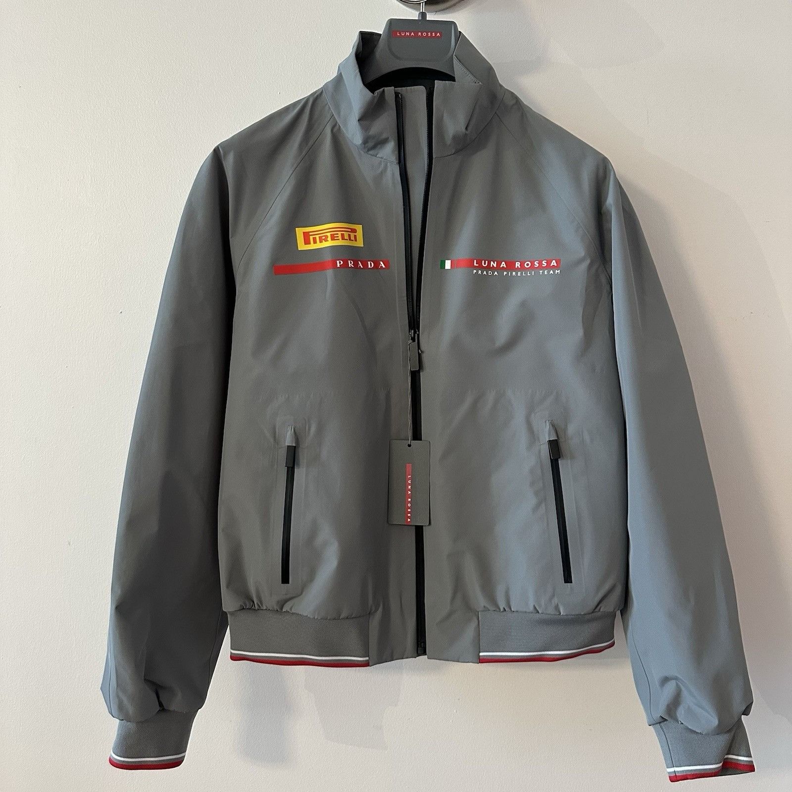 Prada NWT PRADA LUNA Rossa Pirelli Jacket Windbreaker Coat Nylon S Size M / US 6-8 / IT 42-44 - 2 Thumbnail