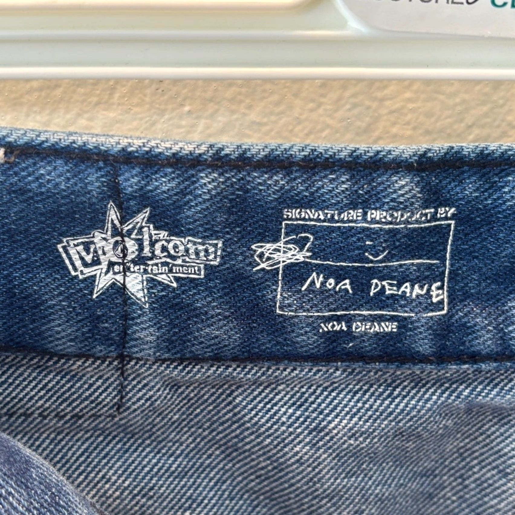 Volcom VINTAGE Volcom x Noa Deane Entertainment Denim Jeans 34x26 Cropped Loose Tapered Size US 35 - 4 Thumbnail