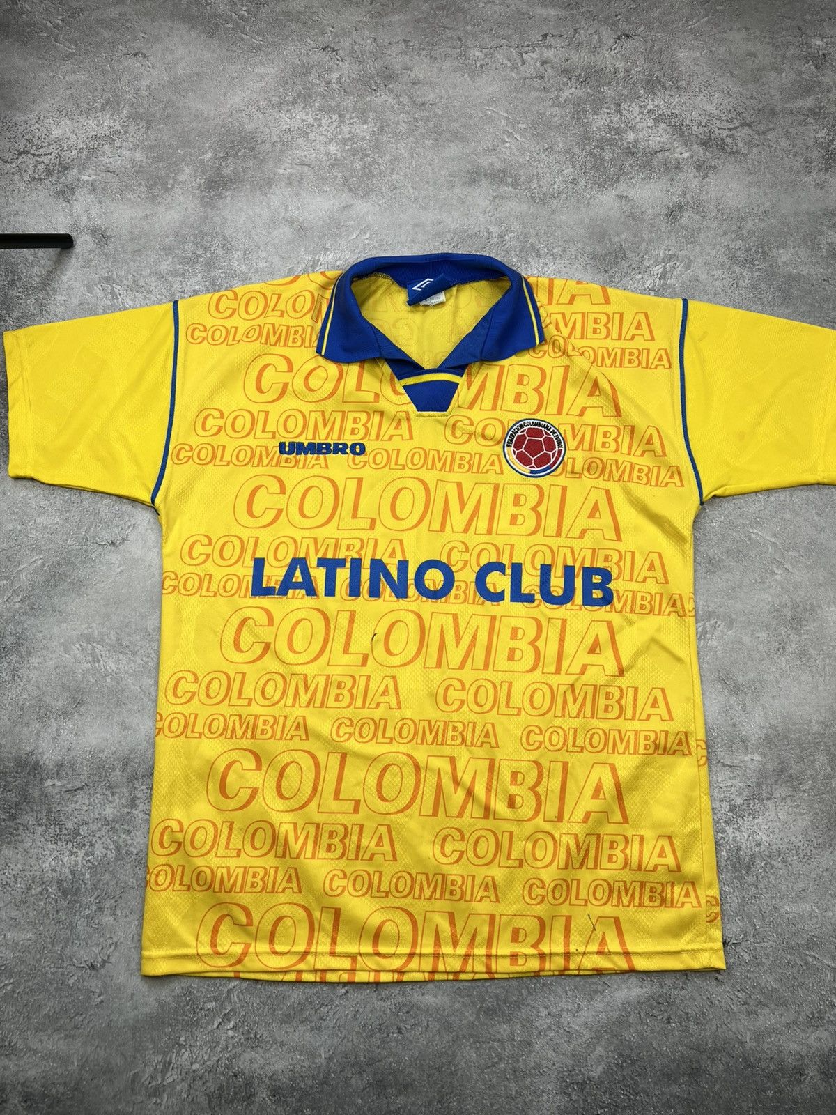 Umbro CASSIANI Umbro Colombia 1995 Home Kit Soccer Jersey Football Size US M / EU 48-50 / 2 - 1 Thumbnail
