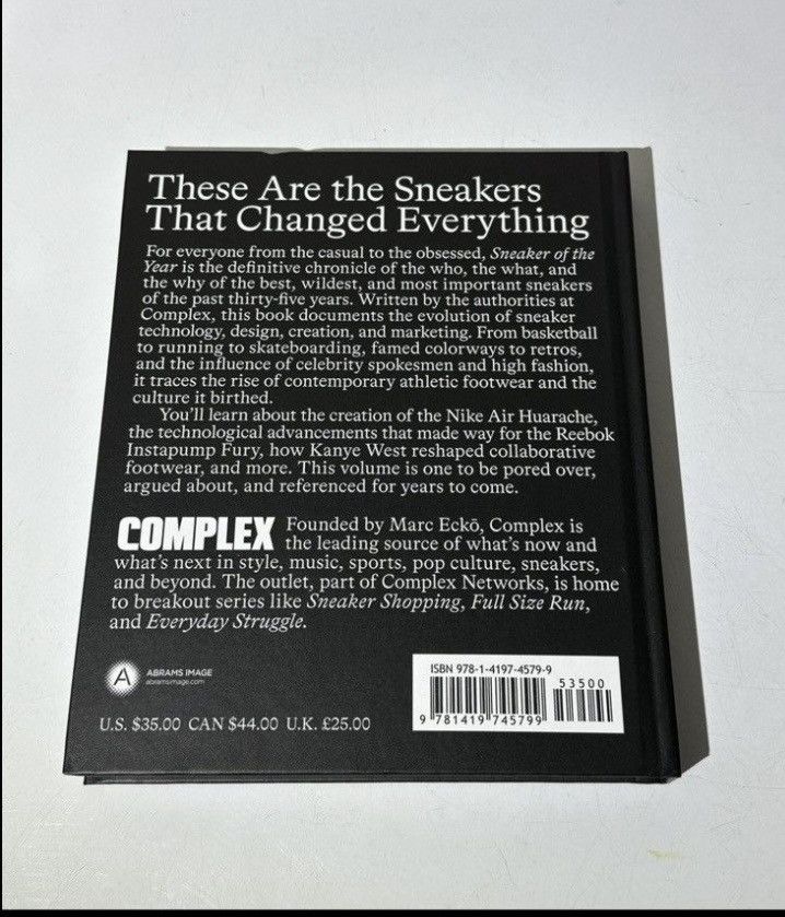 Complex Complex Sneaker of the Year 1985-2020 book Size ONE SIZE - 2 Thumbnail