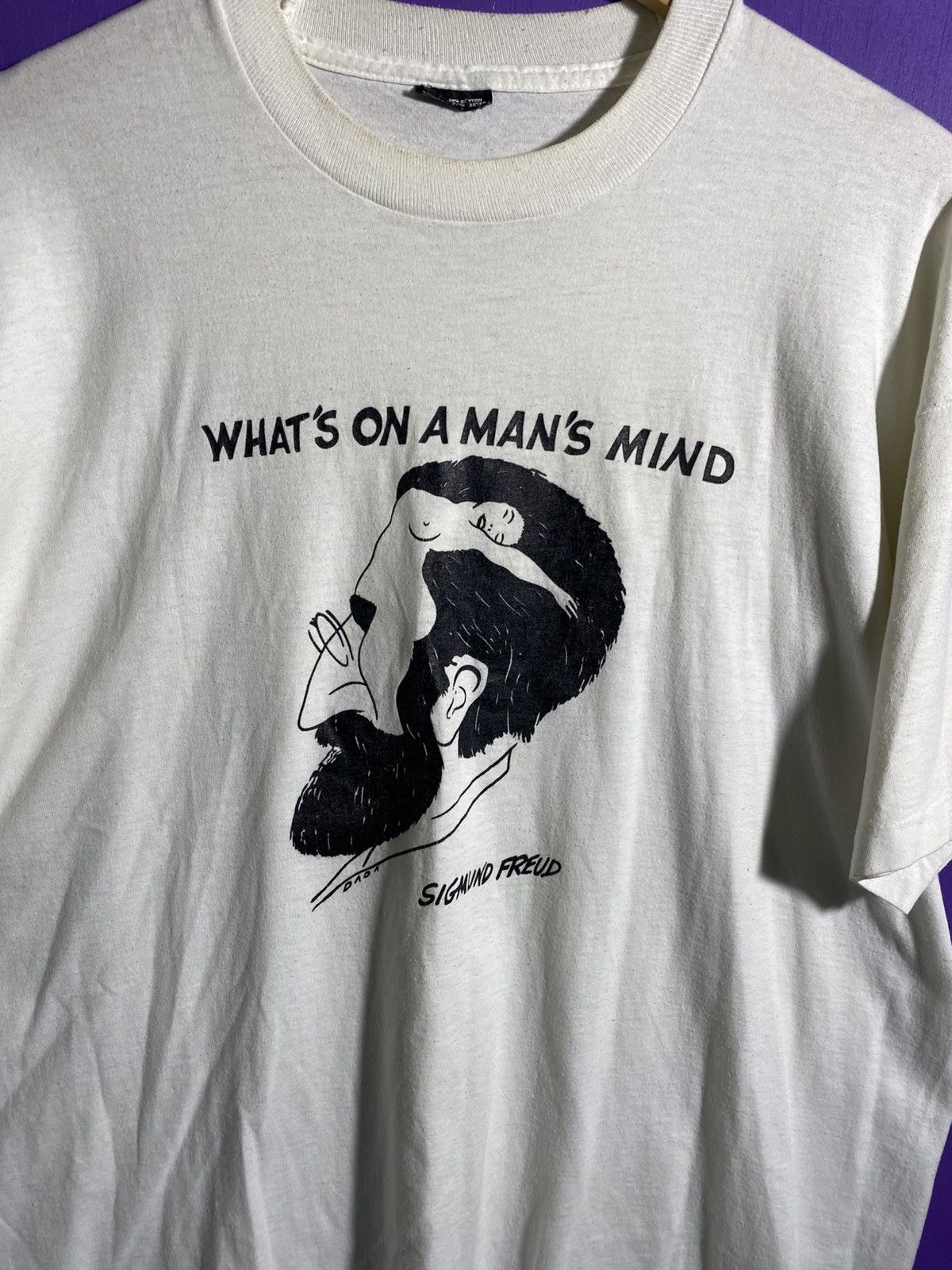 Vintage Vintage 90s Sigmund Freud what’s on a man’s mind t-shirt Size US XL / EU 56 / 4 - 3 Thumbnail
