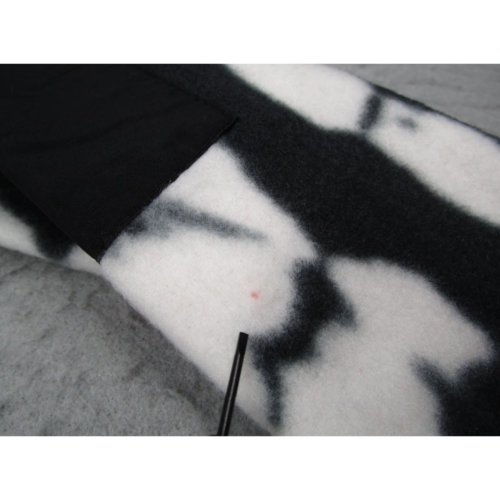 Vintage Gnarly Mens Black Haze Dip Tie Dye Full Zip Fleece Jacket XL Short Bomber Size US XL / EU 56 / 4 - 7 Thumbnail