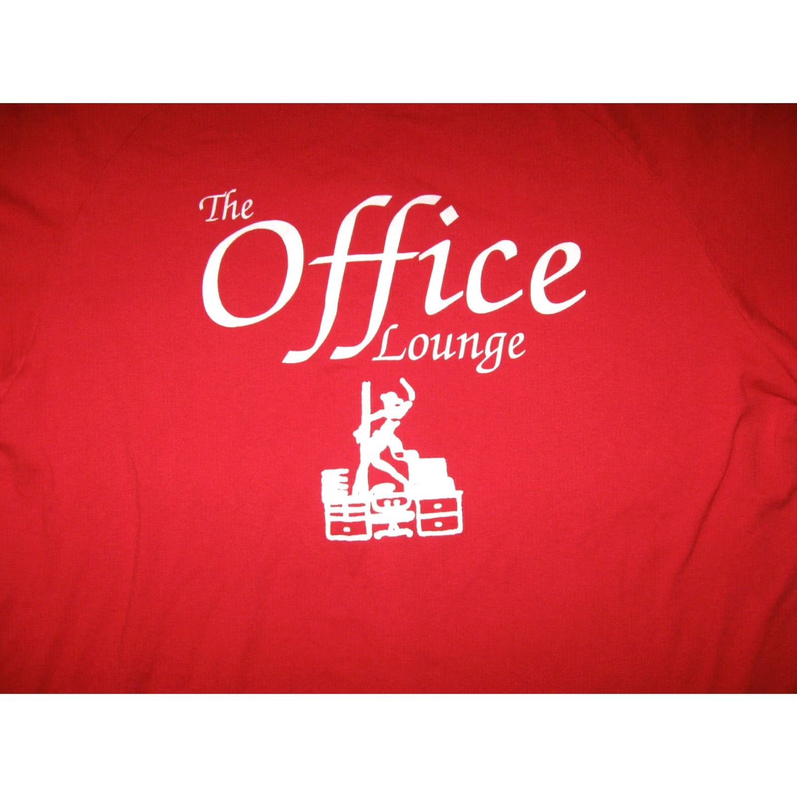 Vintage VINTAGE The Office Lounge Shirt Men XL Red Jersey Cotton/Polyester Short Sleeve Vintage #1 Size US XL / EU 56 / 4 - 4 Thumbnail