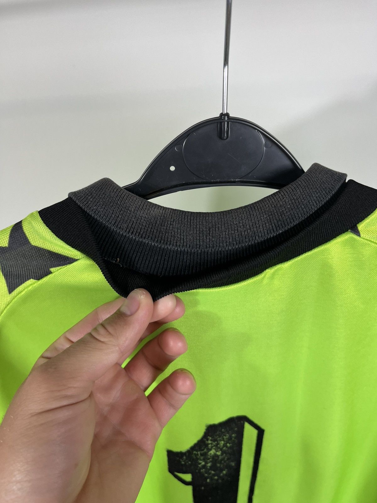 Puma Vintage Puma Goalkeeper Jersey #1 Neon Green – Size XL Size US XL / EU 56 / 4 - 16 Thumbnail