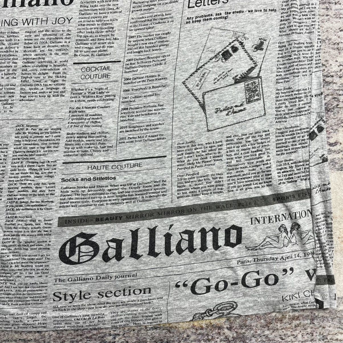 John Galliano John Galliano news paper t shirt Size US L / EU 52-54 / 3 - 4 Thumbnail
