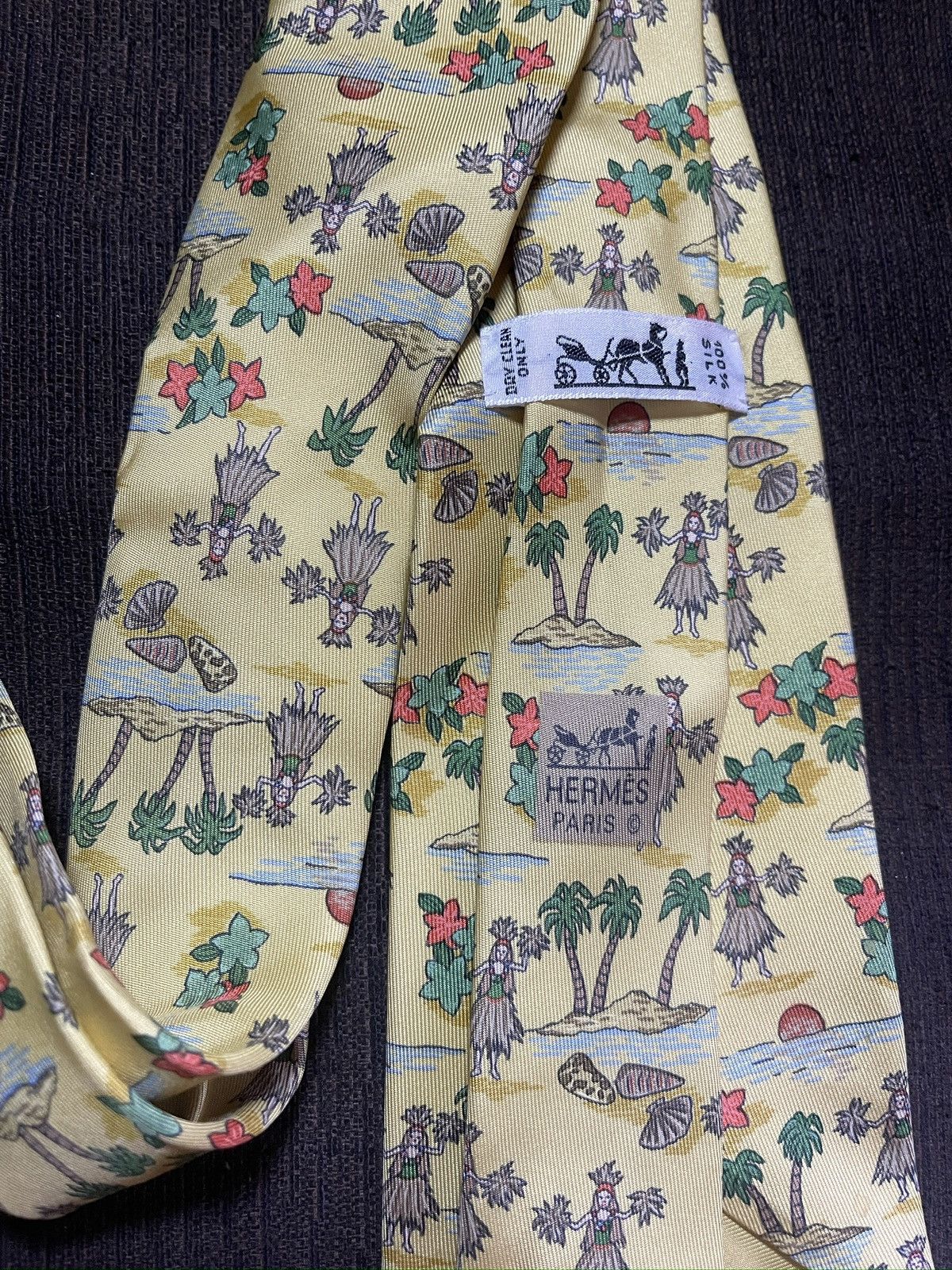 Hermes Hermès silk tie ALOHA "palm tree & tahitian dancer" Size ONE SIZE - 2 Thumbnail