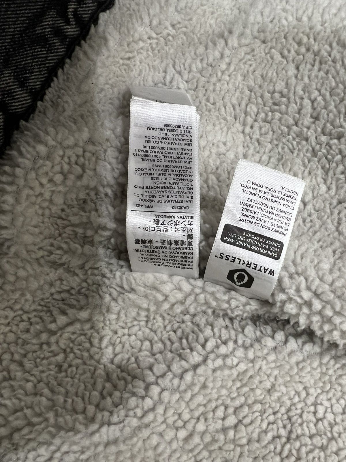 Levi's Levis Sherpa Jacket size M Size US M / EU 48-50 / 2 - 6 Thumbnail