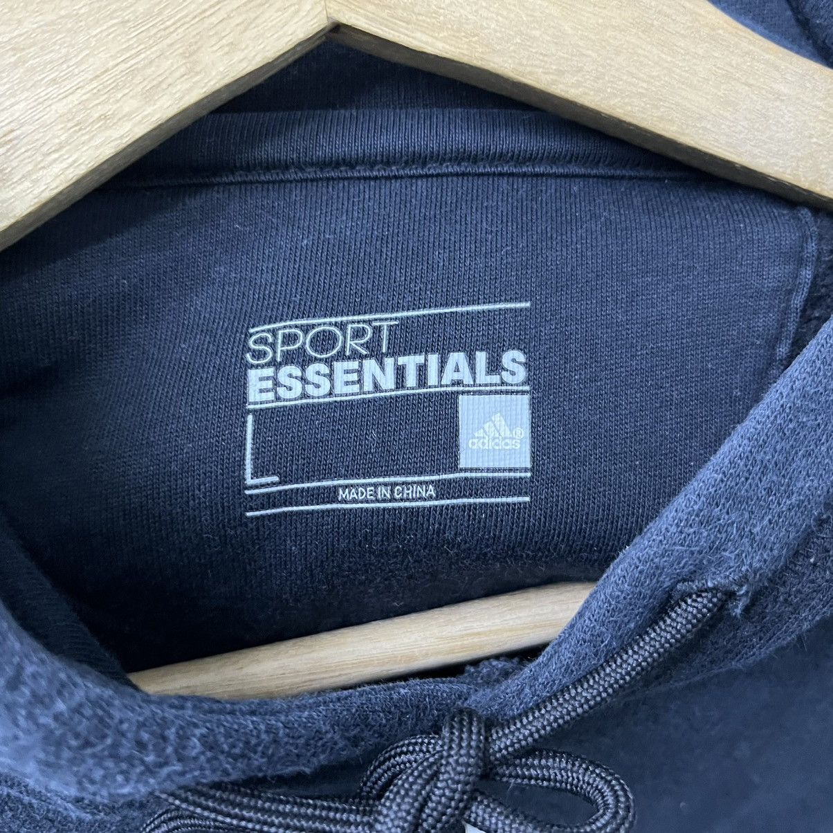 Adidas Adidas Essentials Hoodie Size US M / EU 48-50 / 2 - 6 Thumbnail