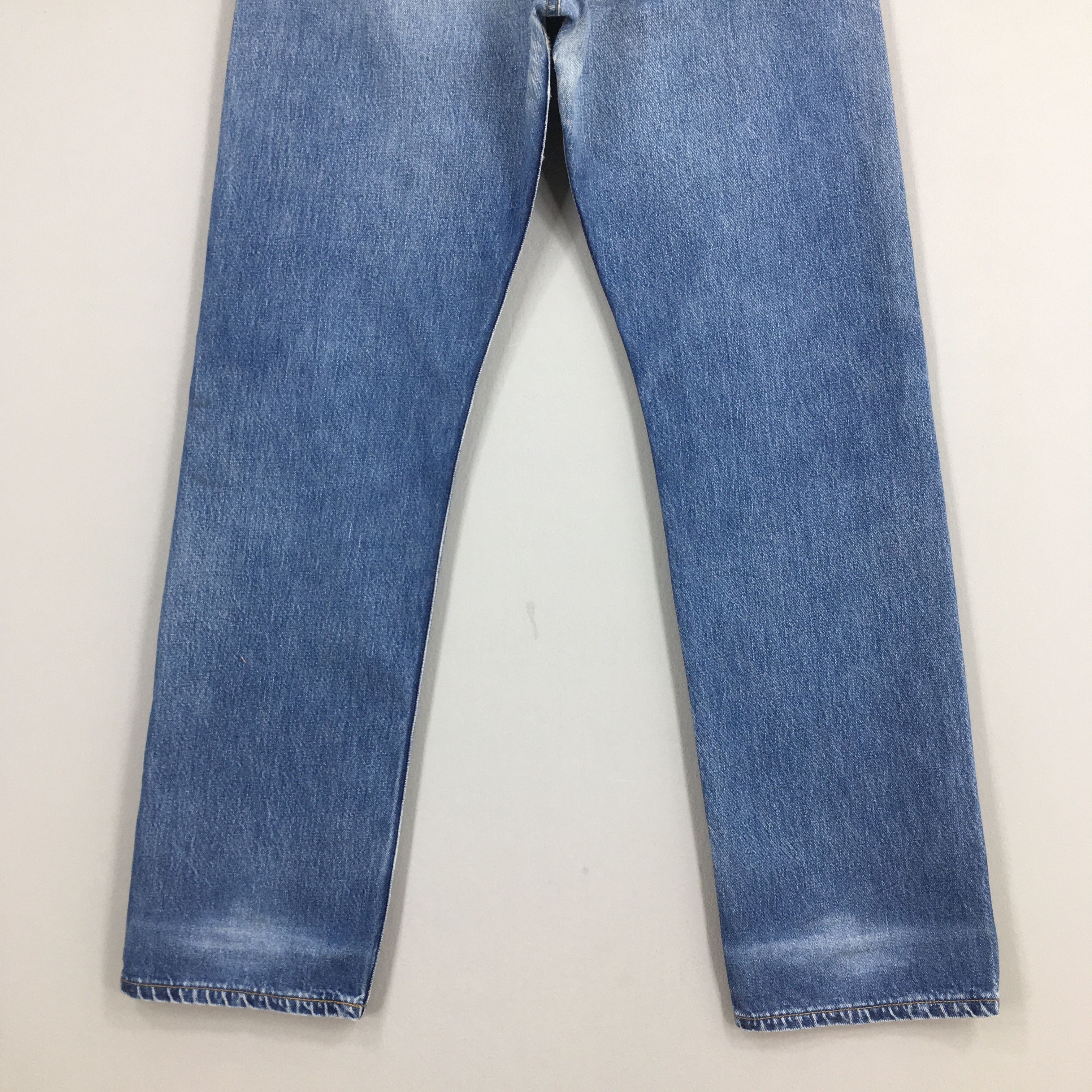 Levi's Size 31x30 Vintage 90s Levi's 501 Faded Blue Jeans S179 Size US 31 - 11 Thumbnail