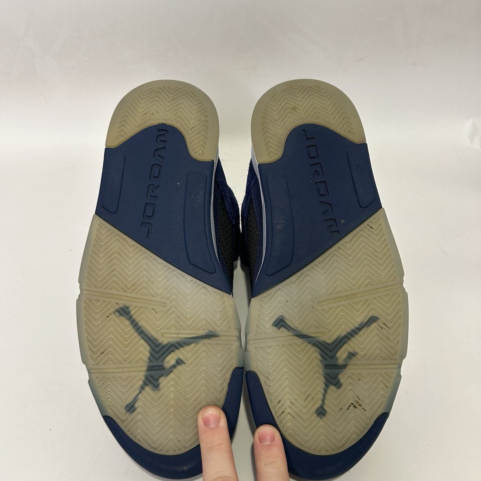 Jordan Brand Nike Air Jordan 5 Retro SE “Midnight Navy/Georgetown" Size US 9 / EU 42 - 7 Thumbnail