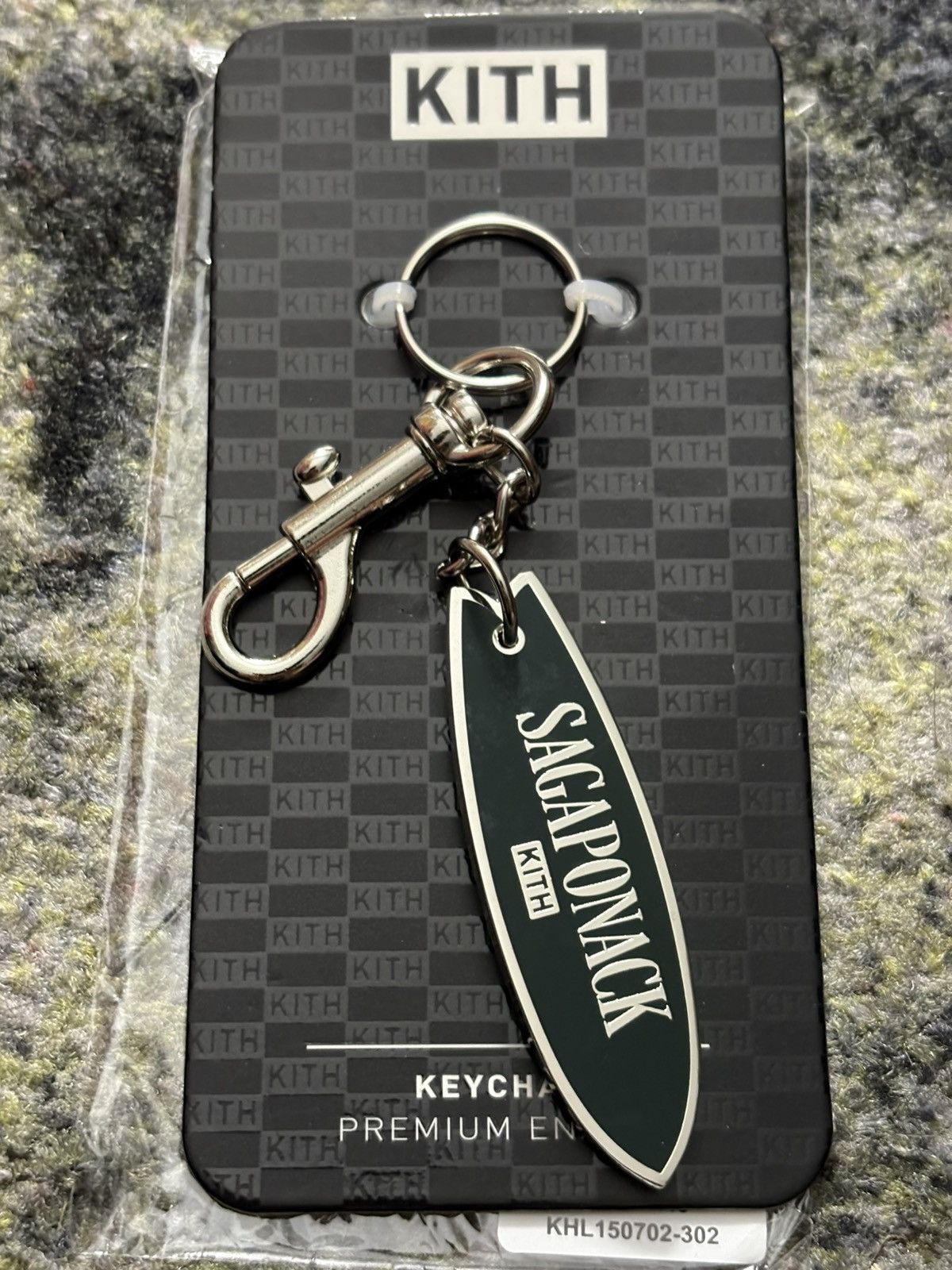 Kith Kith Sagaponack Surfboard Keyring Stadium Size ONE SIZE - 1 Thumbnail
