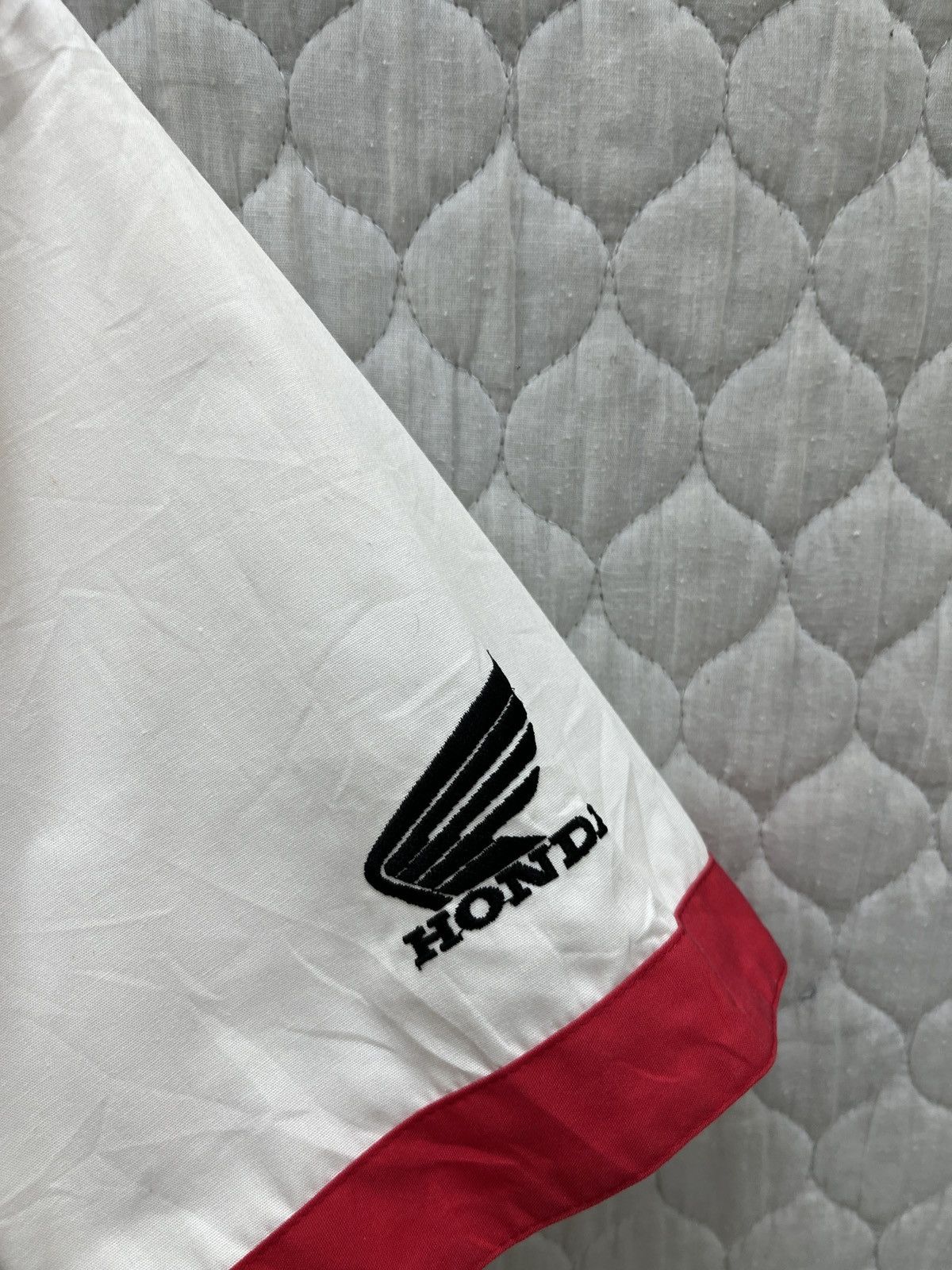 Honda 🔥🔥🔥STEALS HONDA RACING TEAM SHIRTS Size US M / EU 48-50 / 2 - 8 Thumbnail