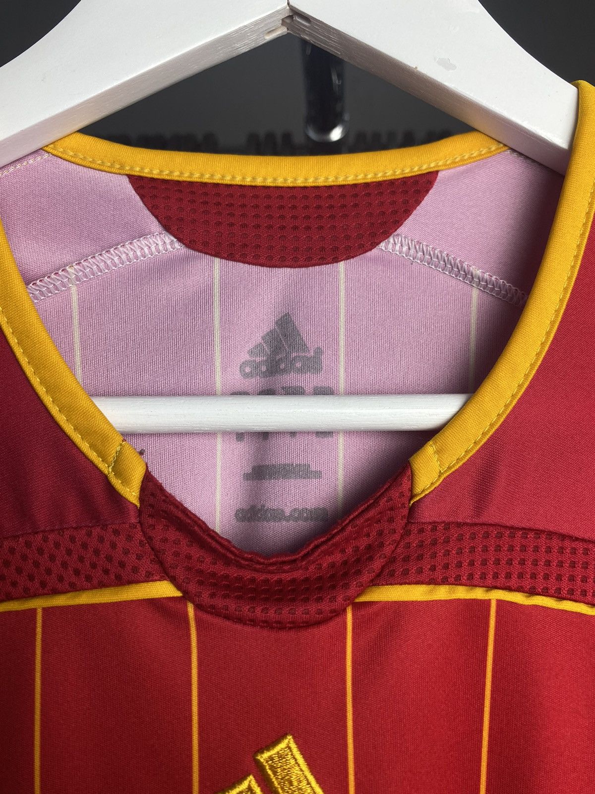Adidas 2005/07 ADIDAS SPAIN HOME KIT SOCCER FOOTBALL JERSEY SHIRT Size US M / EU 48-50 / 2 - 5 Thumbnail