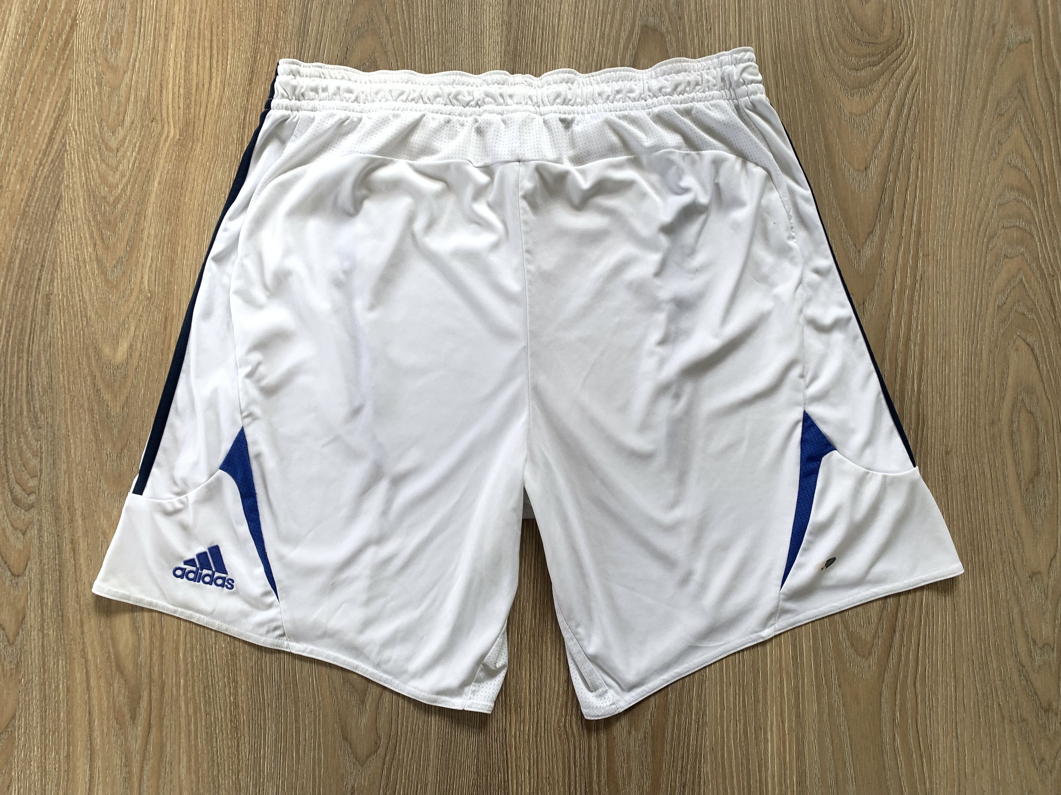 Adidas Adidas Chelsea White Football Soccer Training Shorts 2007 Size US 42 / EU 58 - 3 Thumbnail