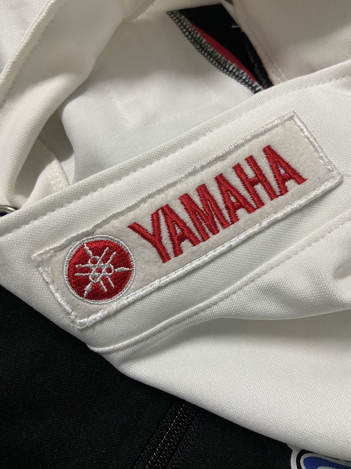 Vintage × Yamaha Vintage Yamaha Team Racing Motorcycle Grand Prix Zipper Tee Size US L / EU 52-54 / 3 - 10 Thumbnail