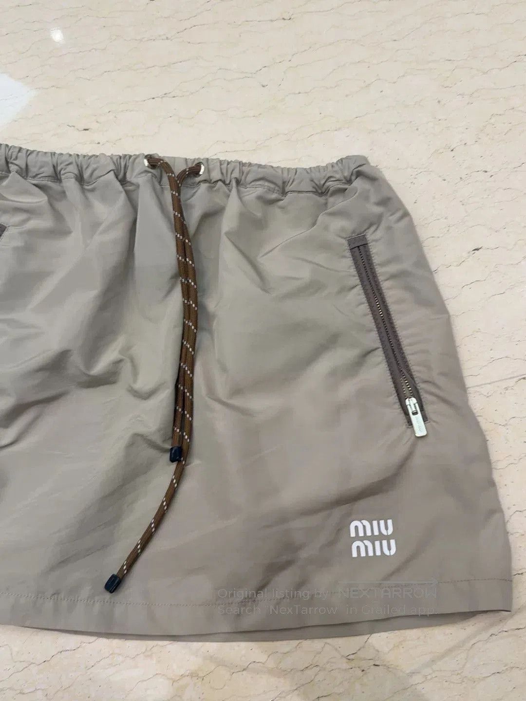 Miu Miu Miu Miu Drawstring Midi Skirt in Khaki. Size US 38 / EU 54 - 2 Thumbnail