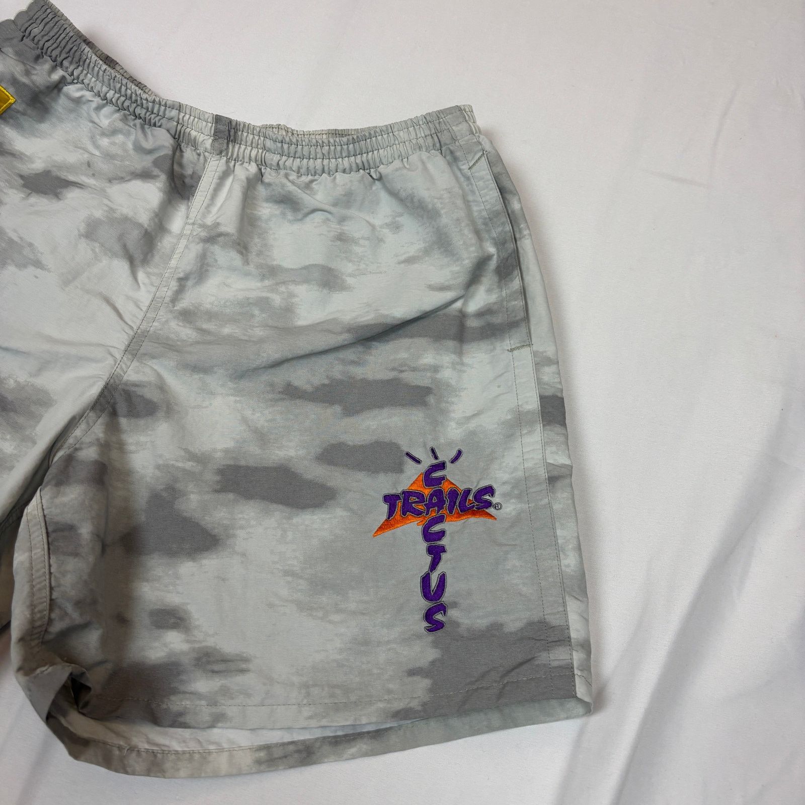 Travis Scott Cactus Jack Travis Scott Trails Shorts Men's Medium Size US 29 - 2 Thumbnail