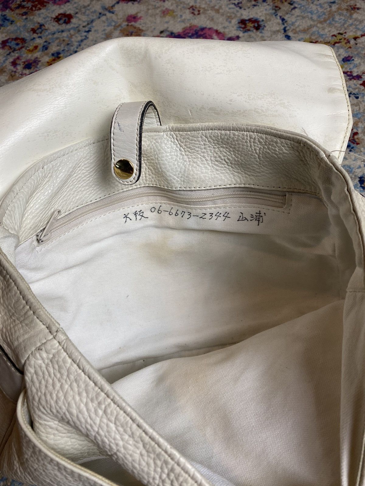 Japanese Brand × Other × Vintage Vintage Japan full grained White Leather Artisan Messenger Size ONE SIZE - 18 Thumbnail