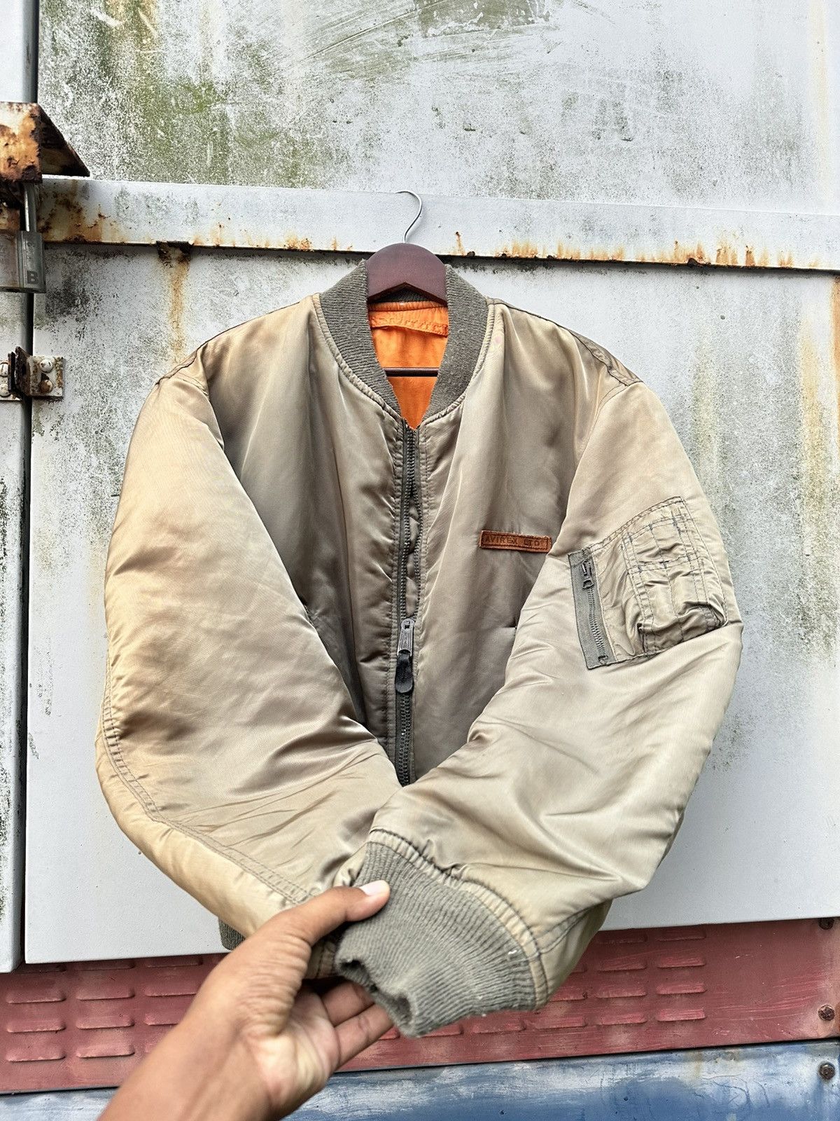 Avirex Vintage Faded MA-1 Avirex VF-117 Privateers Bomber Jacket Size US L / EU 52-54 / 3 - 8 Thumbnail