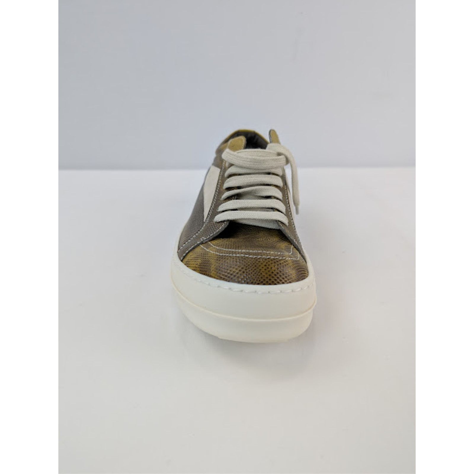 Rick Owens o1rshd1 Hollywood Vintage Sneakers in Acid / Milk / Milk Size US 7 / EU 40 - 14 Thumbnail