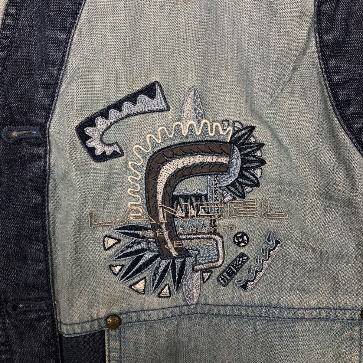 Japanese Brand 🔥Vintage Vest Lancel Spell Out Cartoon Network Size US M / EU 48-50 / 2 - 18 Thumbnail