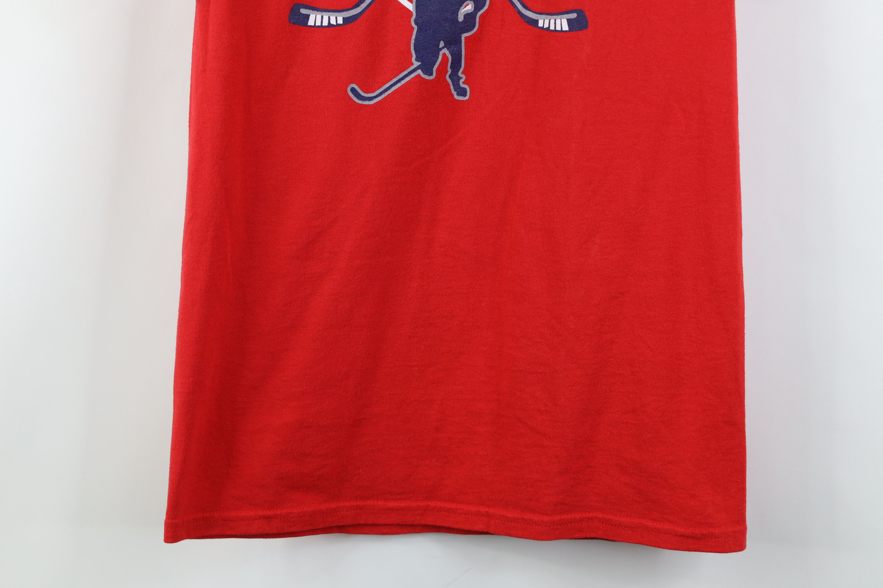 Vintage Y2K USA Hockey Nationals Short Sleeve T-Shirt Red Cotton Size US S / EU 44-46 / 1 - 3 Thumbnail