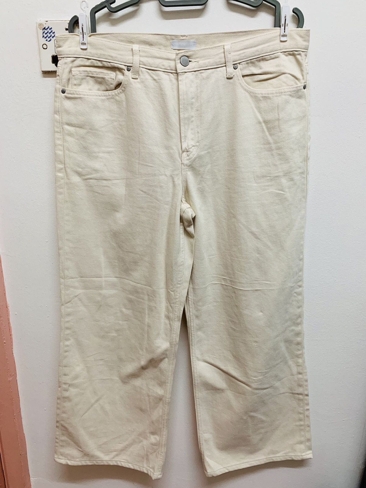 Japanese Brand × Uniqlo Uniqlo Baggy Jeans Wide Leg Pants Size US 34 / EU 50 - 1 Thumbnail