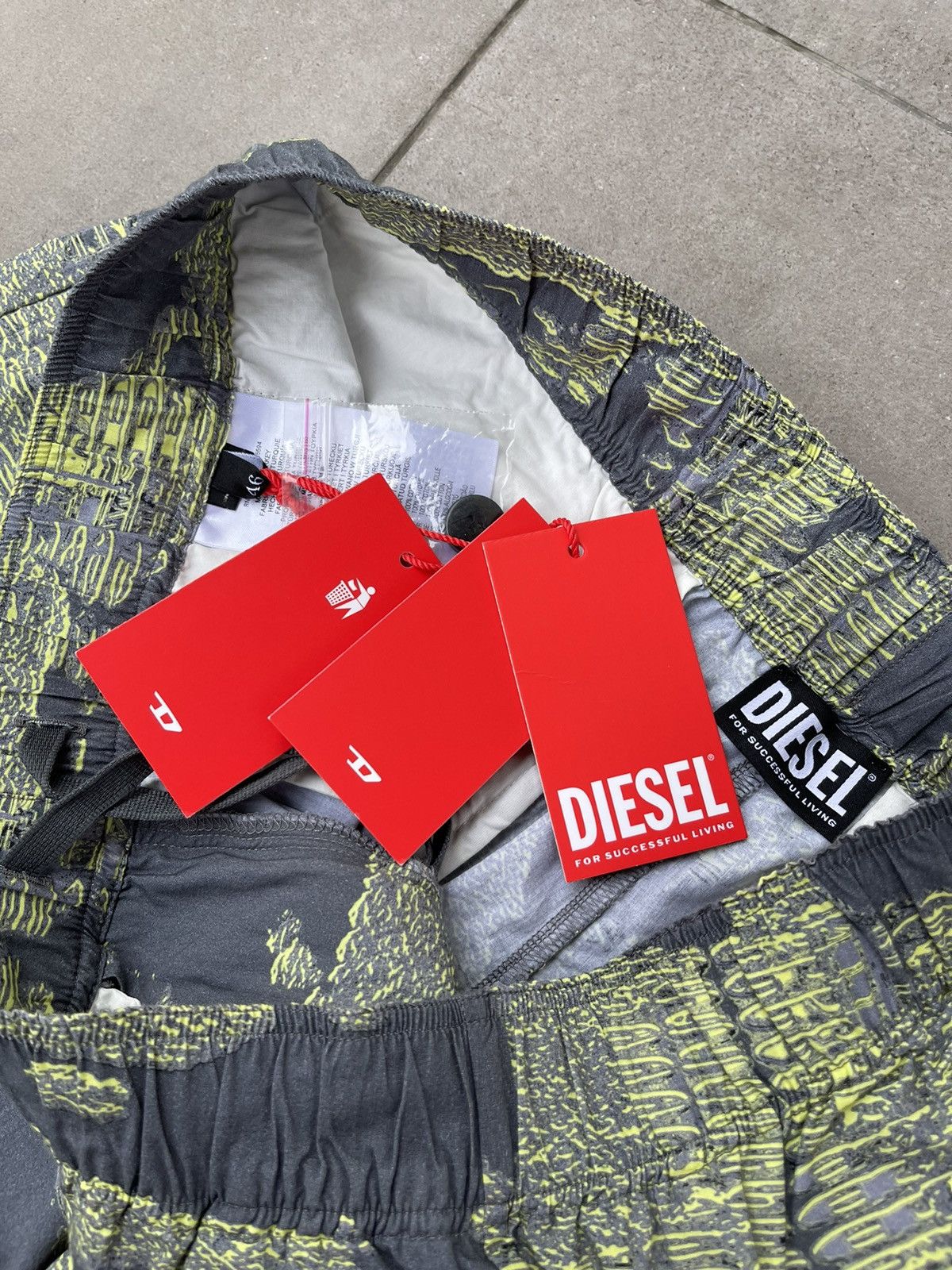 Diesel !DS! SS23 Diesel P-Ferg Camo Track Shorts Size US 32 / EU 48 - 19 Thumbnail