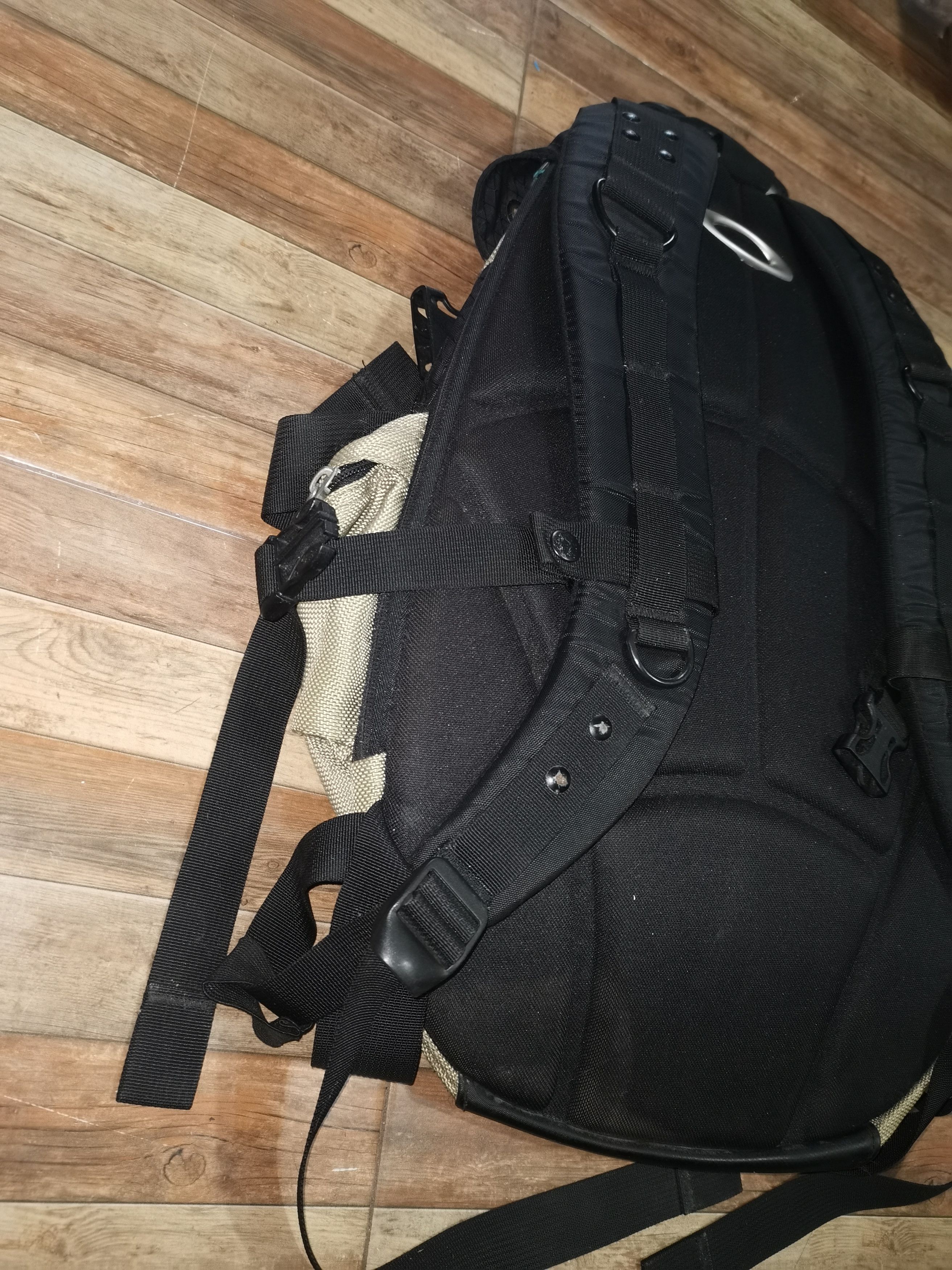 Oakley × Vintage 2000s Oakley Icon 2.0 Backpack Vintage Bag Sandbag Tactical Size ONE SIZE - 11 Thumbnail