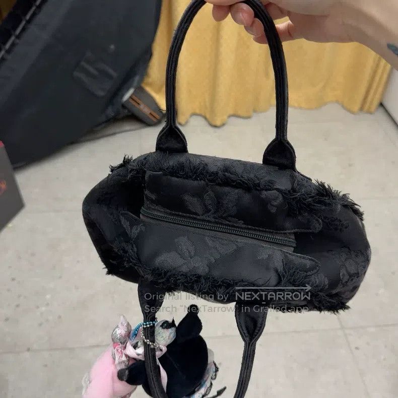 Vivienne Westwood Vivienne Westwood size os Vintage Rare Handbag Vintage Auth Size ONE SIZE - 4 Thumbnail