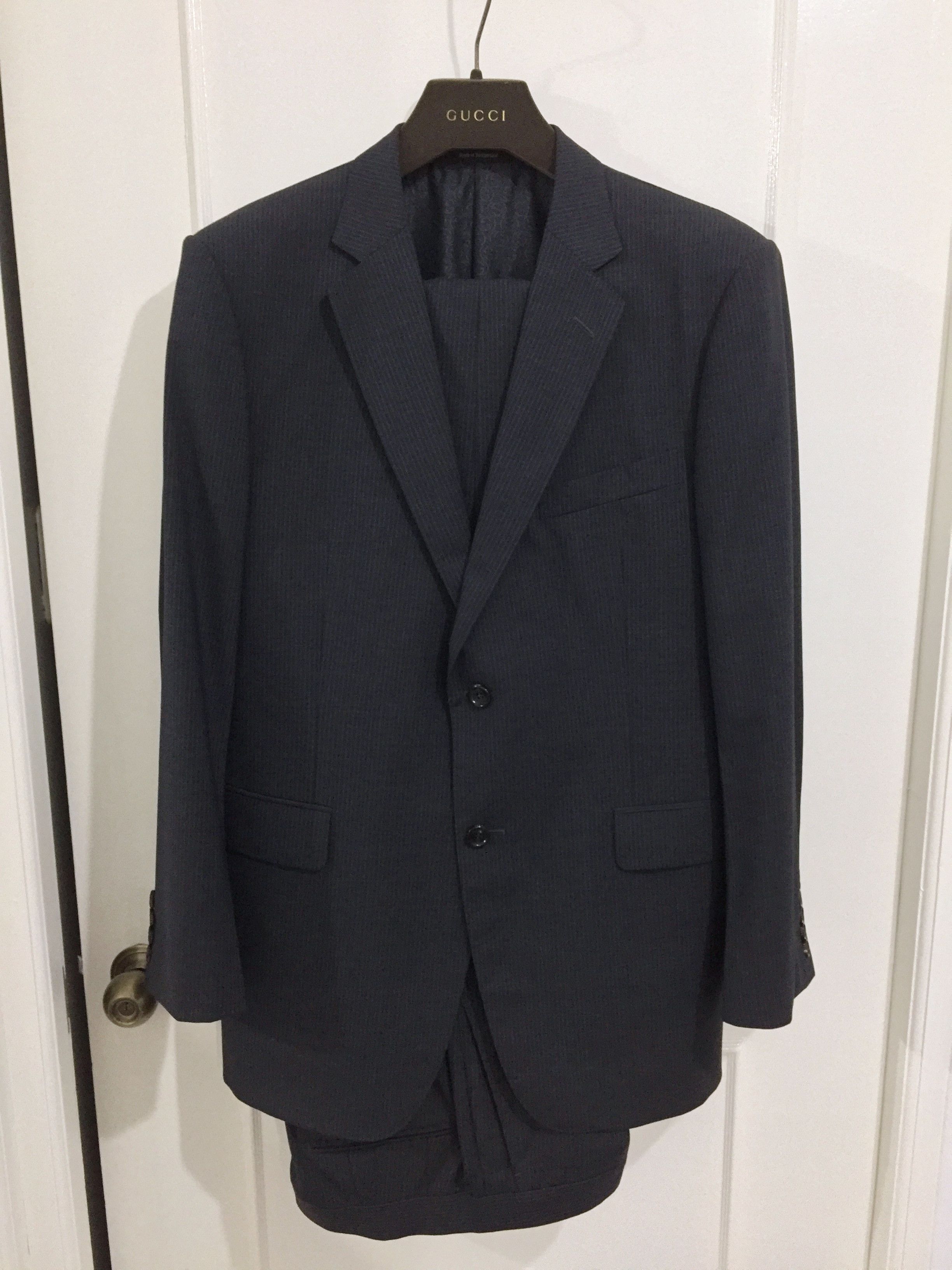 Gucci GUCCI DARK GRAY 100% WOOL PINSTRIPED TWO-BUTTON SUIT Size 54R - 1 Thumbnail