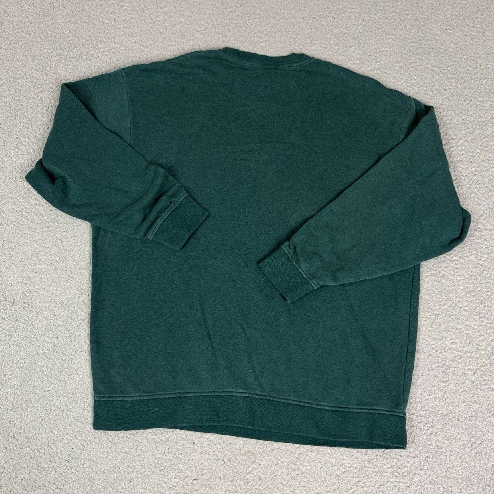 Nike VINTAGE Nike Sweatshirt Woman L Green Center Swoosh Embroidered Crewneck Sweater Pullover Size L / US 10 / IT 46 - 4 Thumbnail