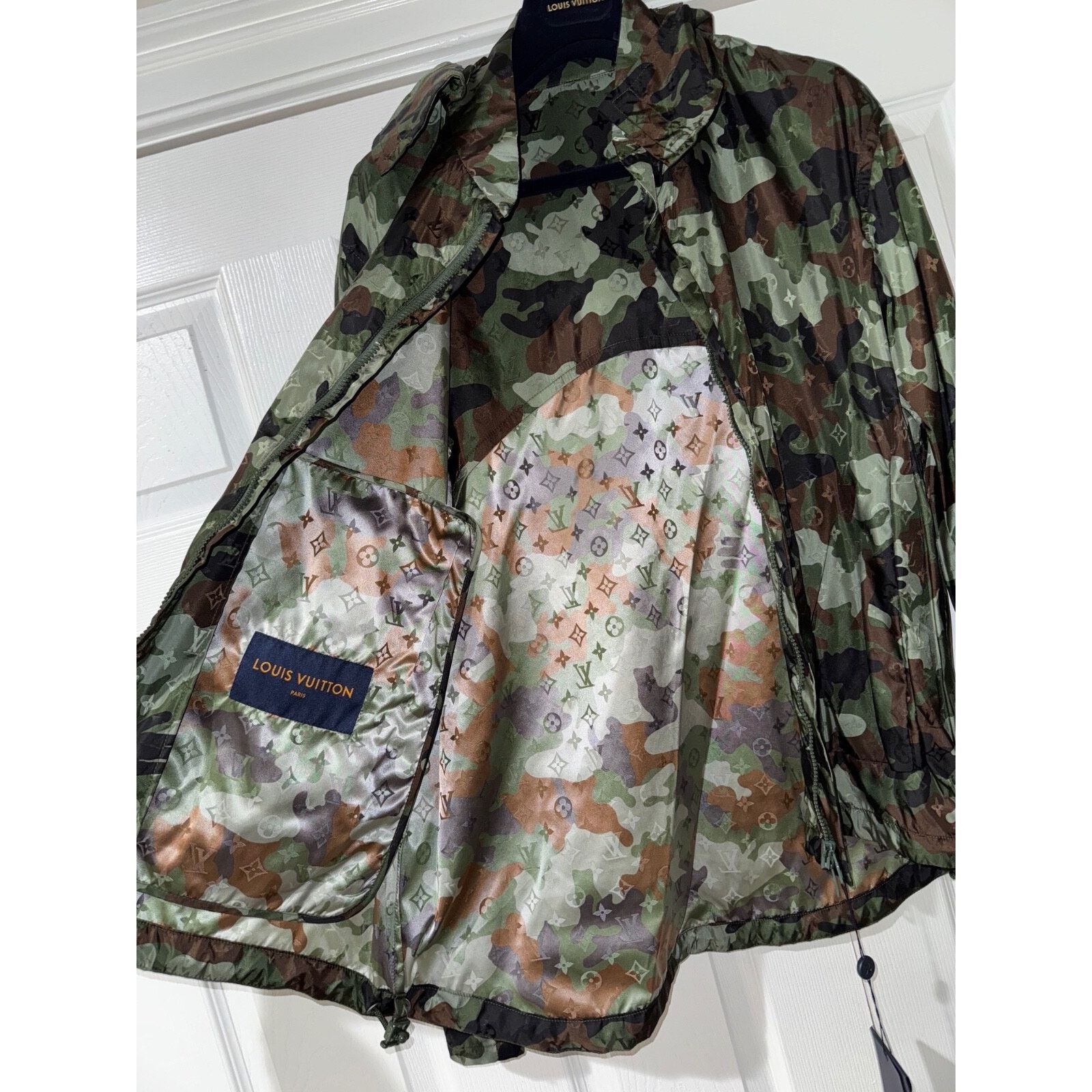 Louis Vuitton Louis Vuitton Virgil Abloh Monogram Windbreaker Jacket 48 Size US M / EU 48-50 / 2 - 15 Thumbnail