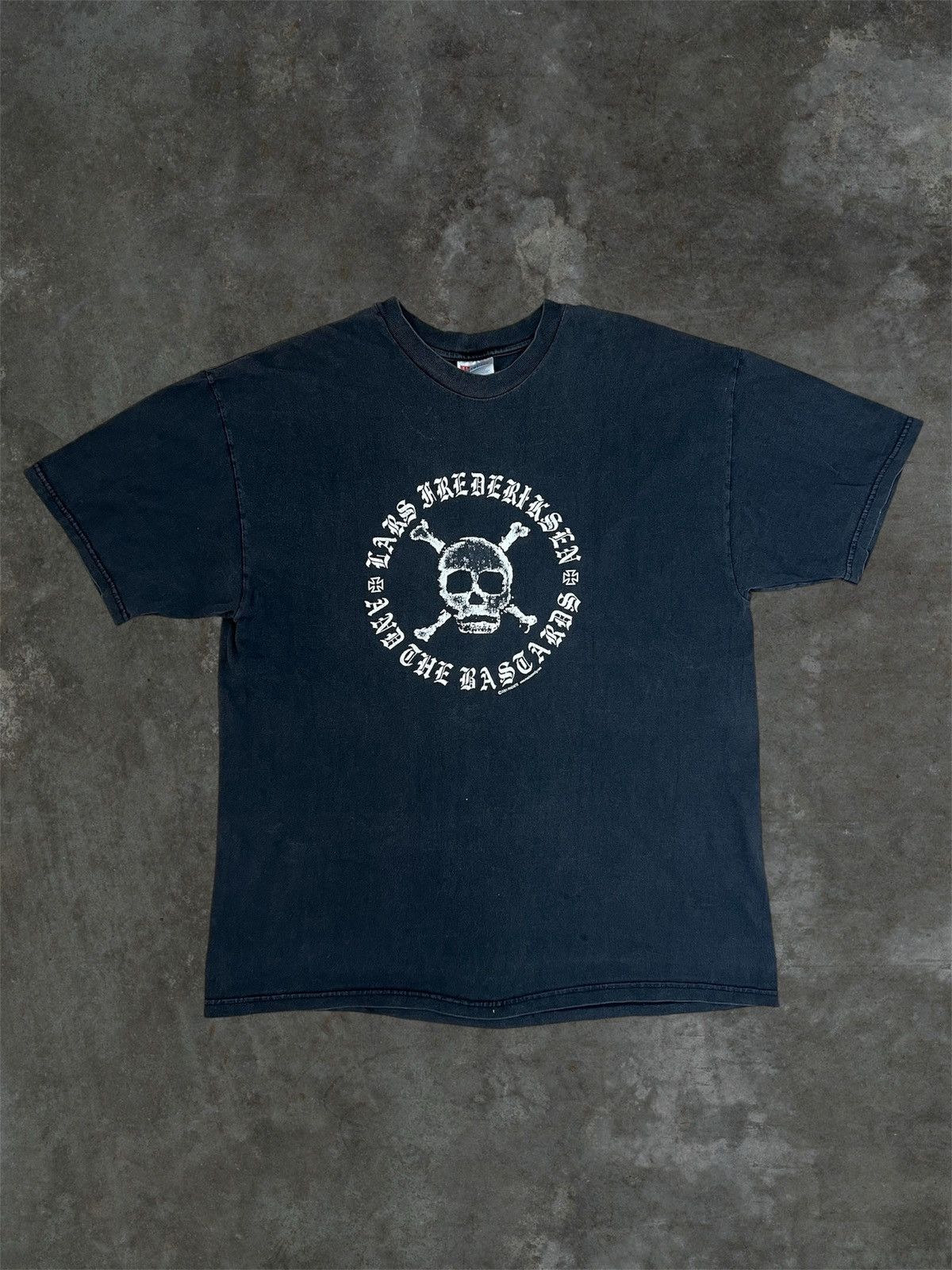 Vintage Vintage 2001 Lars frederiksen and the bastards skull tshirt Size US XL / EU 56 / 4 - 1 Thumbnail