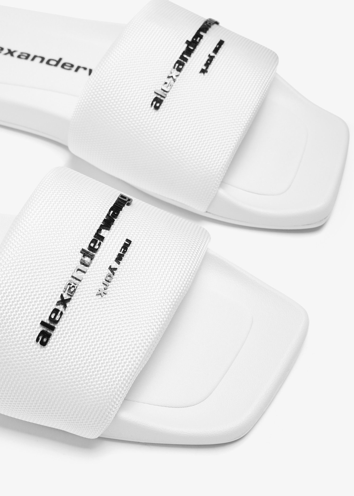 Alexander Wang o1s22i1n0225 Slides in White Size US 7 / IT 37 - 3 Thumbnail