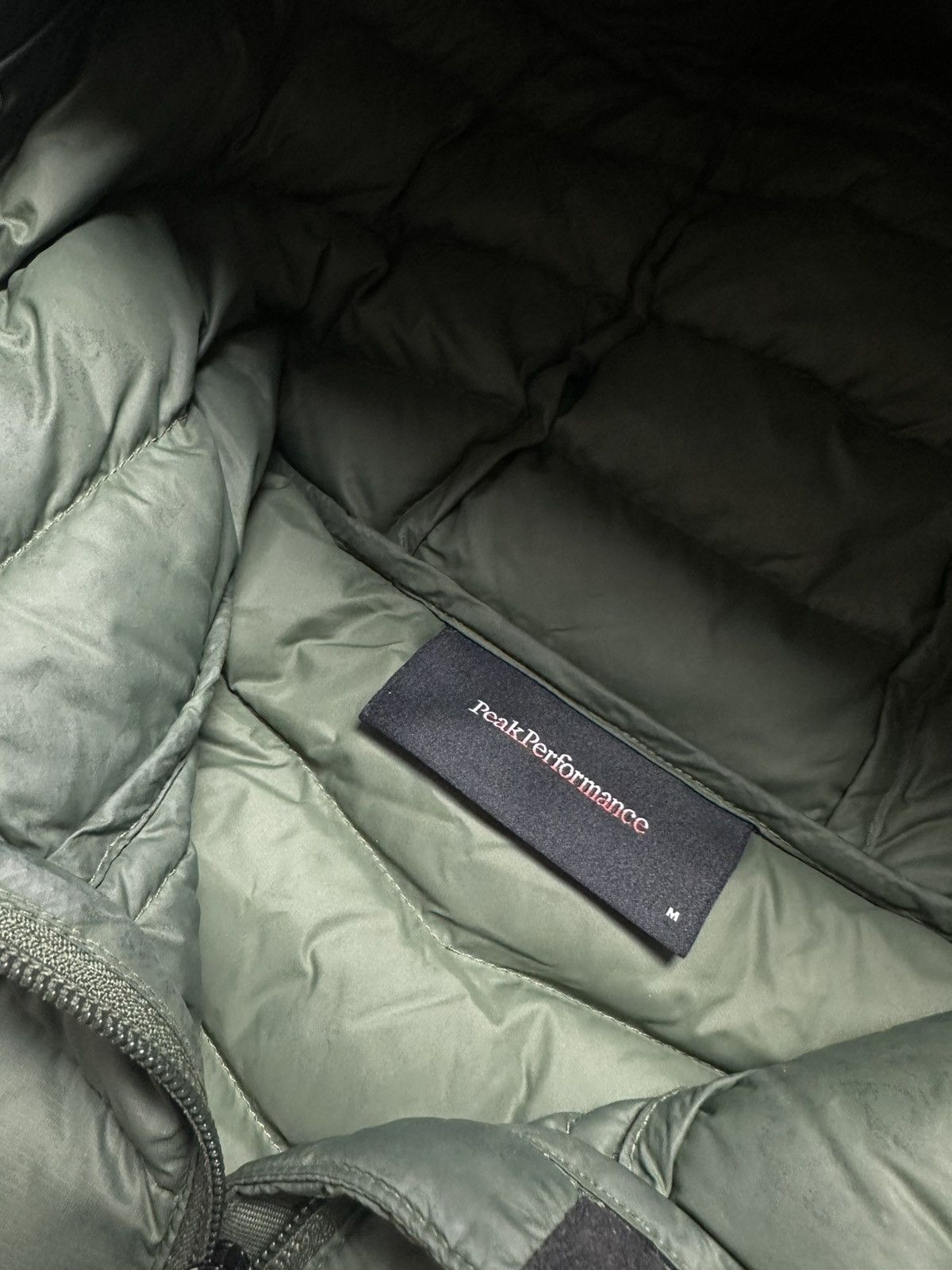 Peak Performance Peak Performance Frost Down Hood Outdoor Mountain Jacket Size US M / EU 48-50 / 2 - 6 Thumbnail