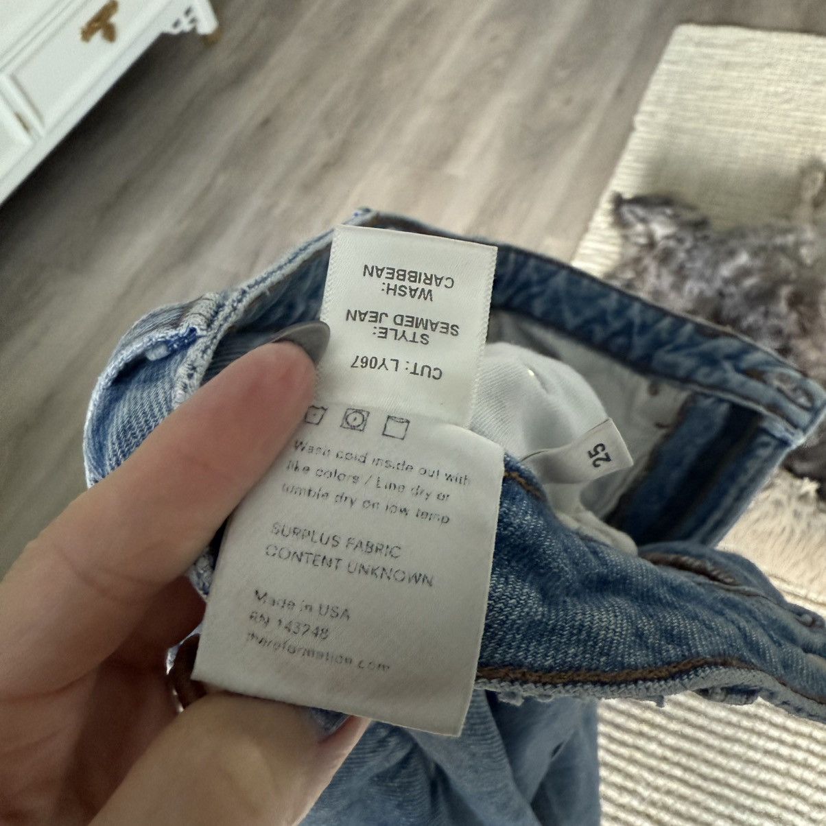 Reformation Reformation Medium Wash Seamed Ankle Jean | Size 25 Size 25" / US 0 / IT 36 - 6 Thumbnail