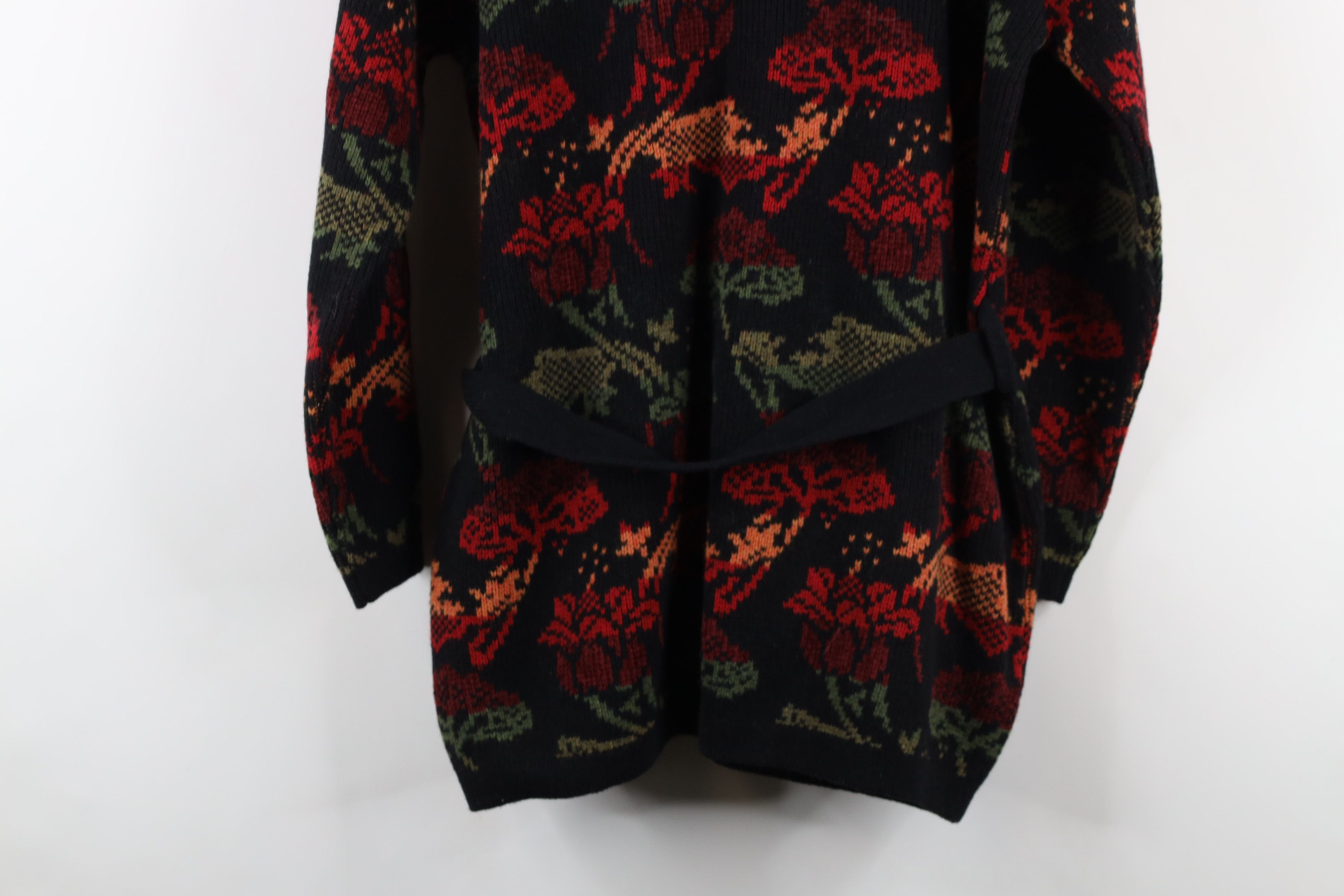 Vintage Vintage 90s Streetwear Flower Knit Belted Cardigan Sweater Size L / US 10 / IT 46 - 13 Thumbnail
