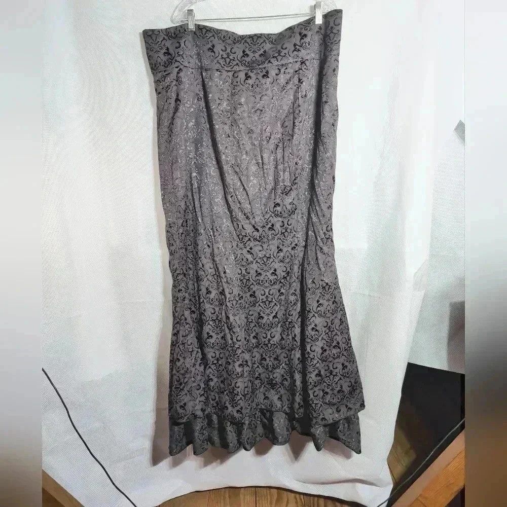 Vintage Black Brocade Strapless Black Dress sz 1X 48 in length Lace Size XL / US 12-14 / IT 48-50 - 3 Thumbnail