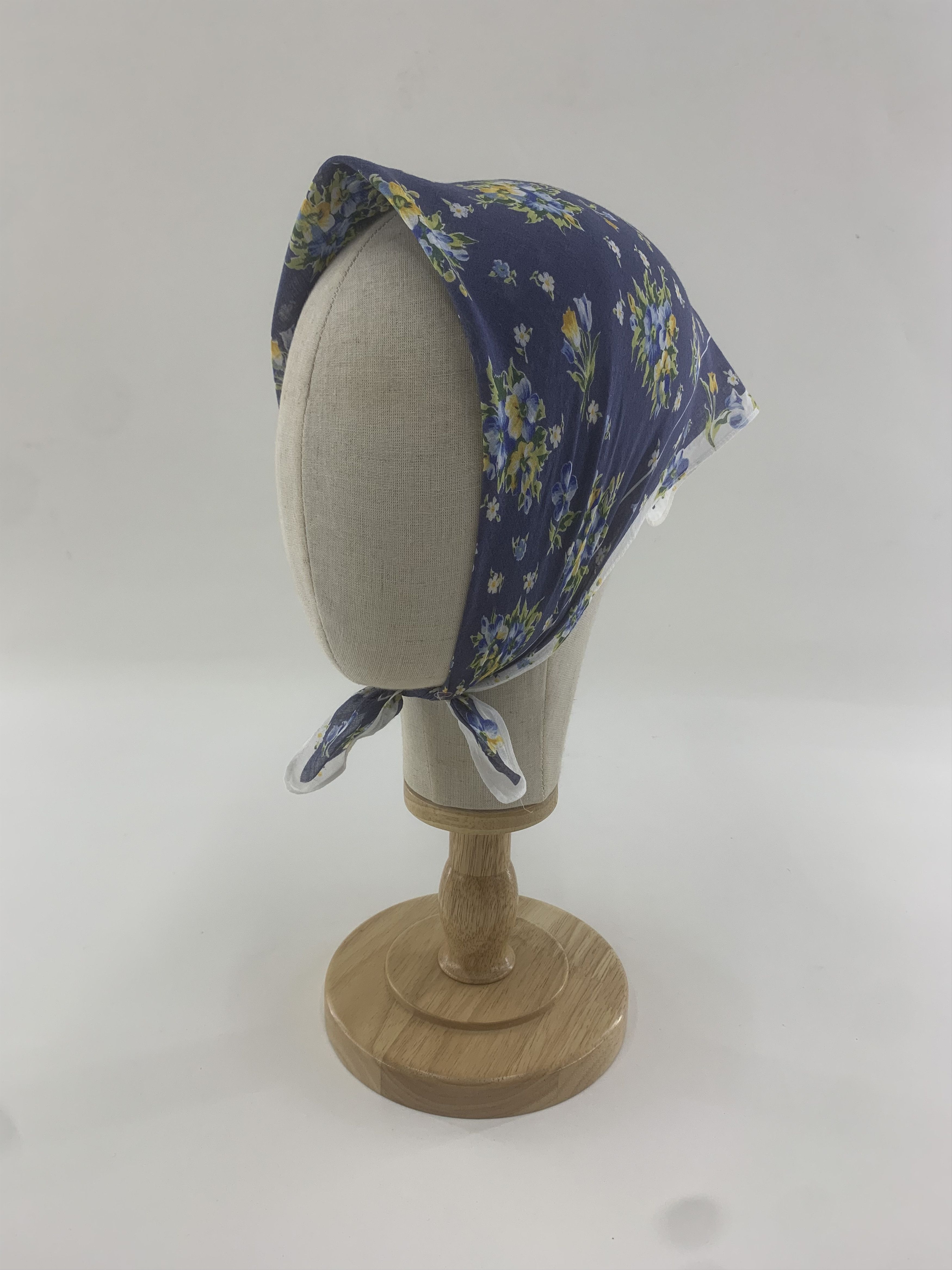 Kenzo Kenzo Handkerchief Bandana Neckerchief Square TB3451 Size ONE SIZE - 1 Thumbnail
