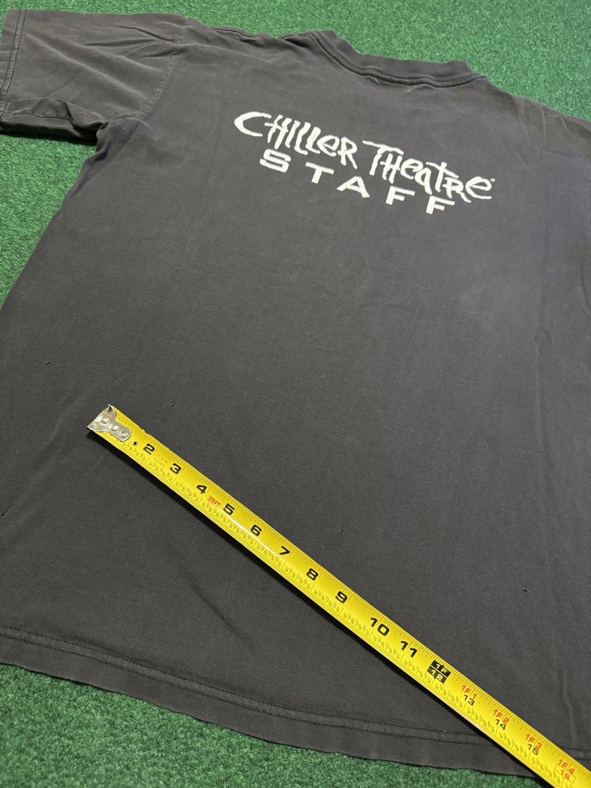 Vintage Vintage 90s Chiller Theatre Horror Wolfman MonsterT Shirt Size US L / EU 52-54 / 3 - 9 Thumbnail
