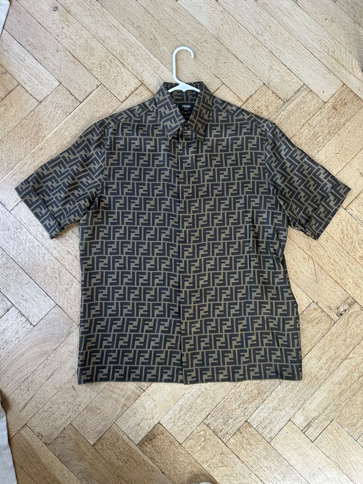 Fendi Fendi Silk Shirt - Size 38 IT Fits S, Brand New Size US S / EU 44-46 / 1 - 1 Thumbnail