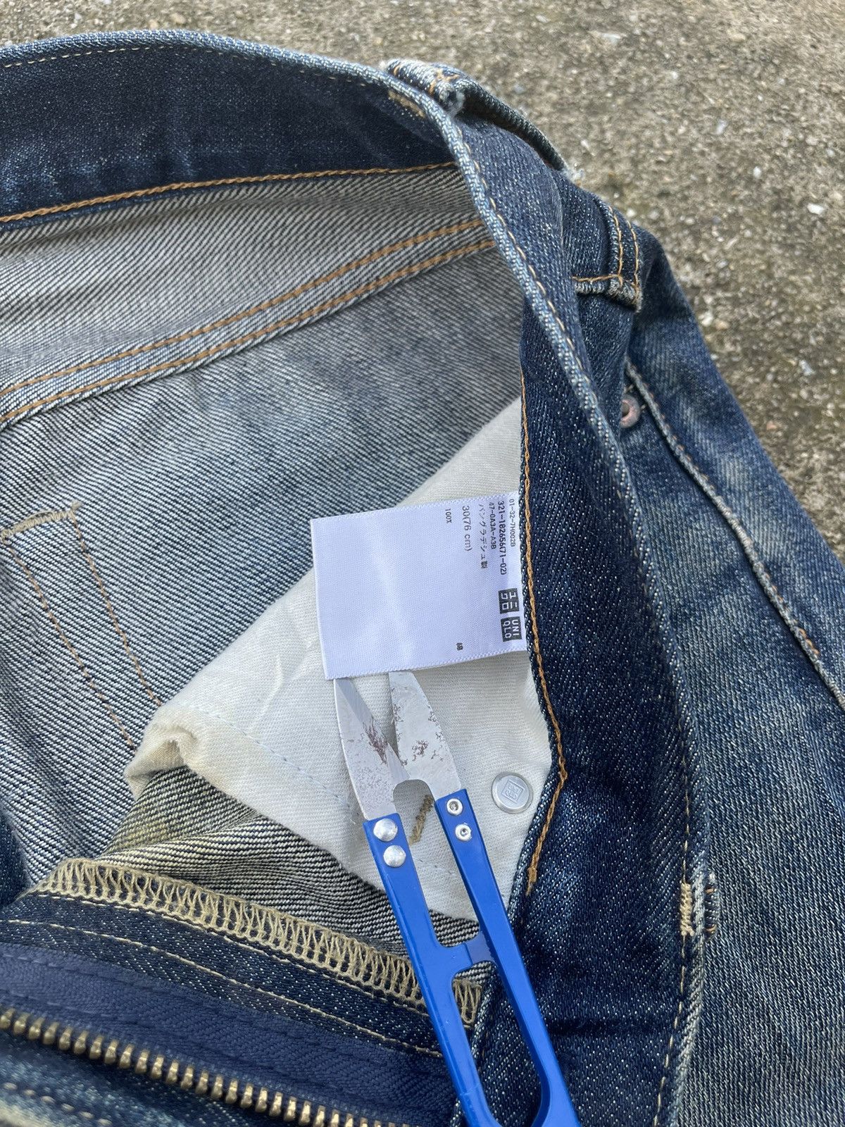 Japanese Brand × Jean × Uniqlo 🔥 Japanese Brands Uniqlo Distressed Denim W30🔥 Size US 30 / EU 46 - 5 Thumbnail