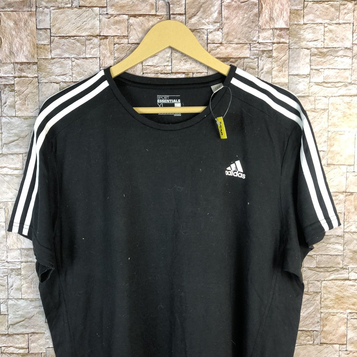 Adidas Adidas Black Three Stripe T-Shirt #A530 Size US L / EU 52-54 / 3 - 5 Thumbnail