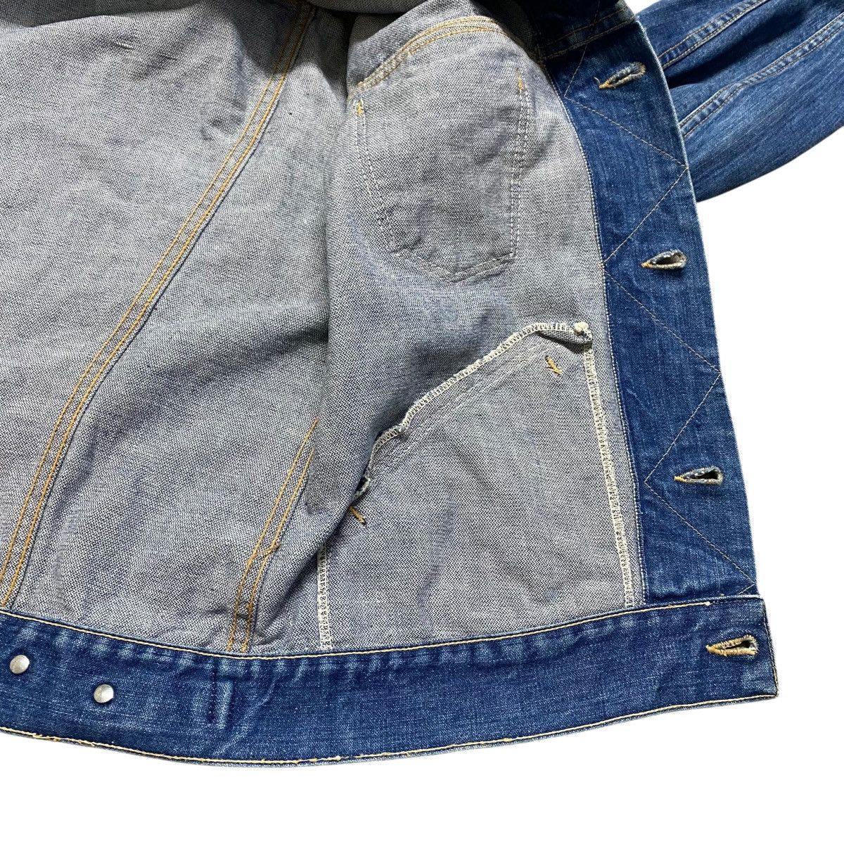 Wrangler Vintage 70s Wrangler Denim Trucker Jacket Lot 12002 Size US M / EU 48-50 / 2 - 14 Thumbnail