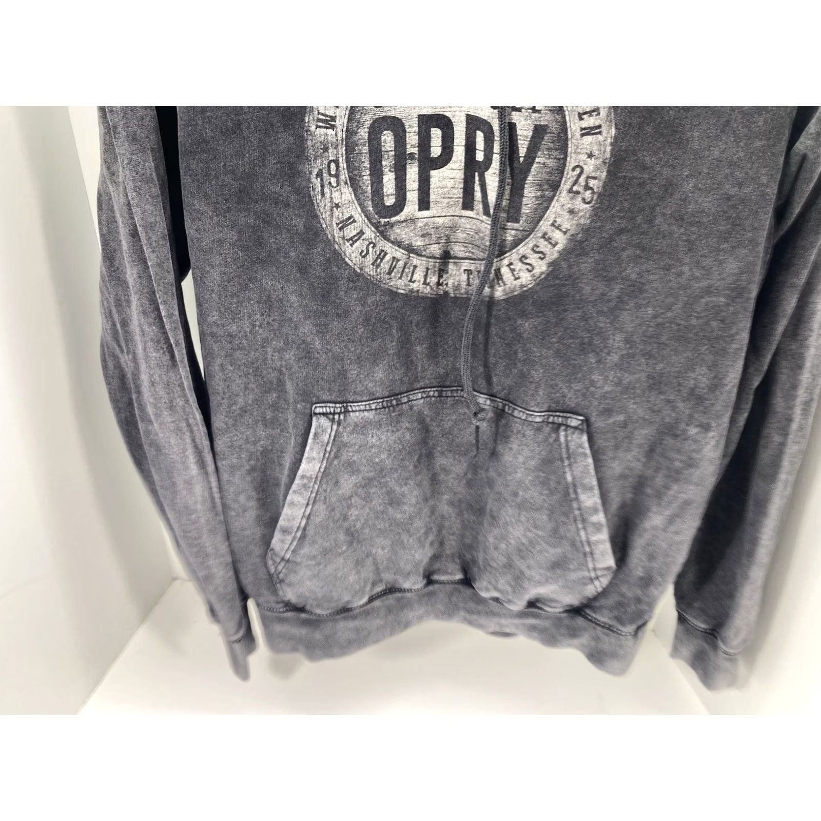 Vintage Grand Ole Opry Hoodie Sweatshirt Men Medium Gray Pullover Distressed Casual Shirt Mens M Gray Distressed Pullover Hoodie Size US M / EU 48-50 / 2 - 3 Thumbnail