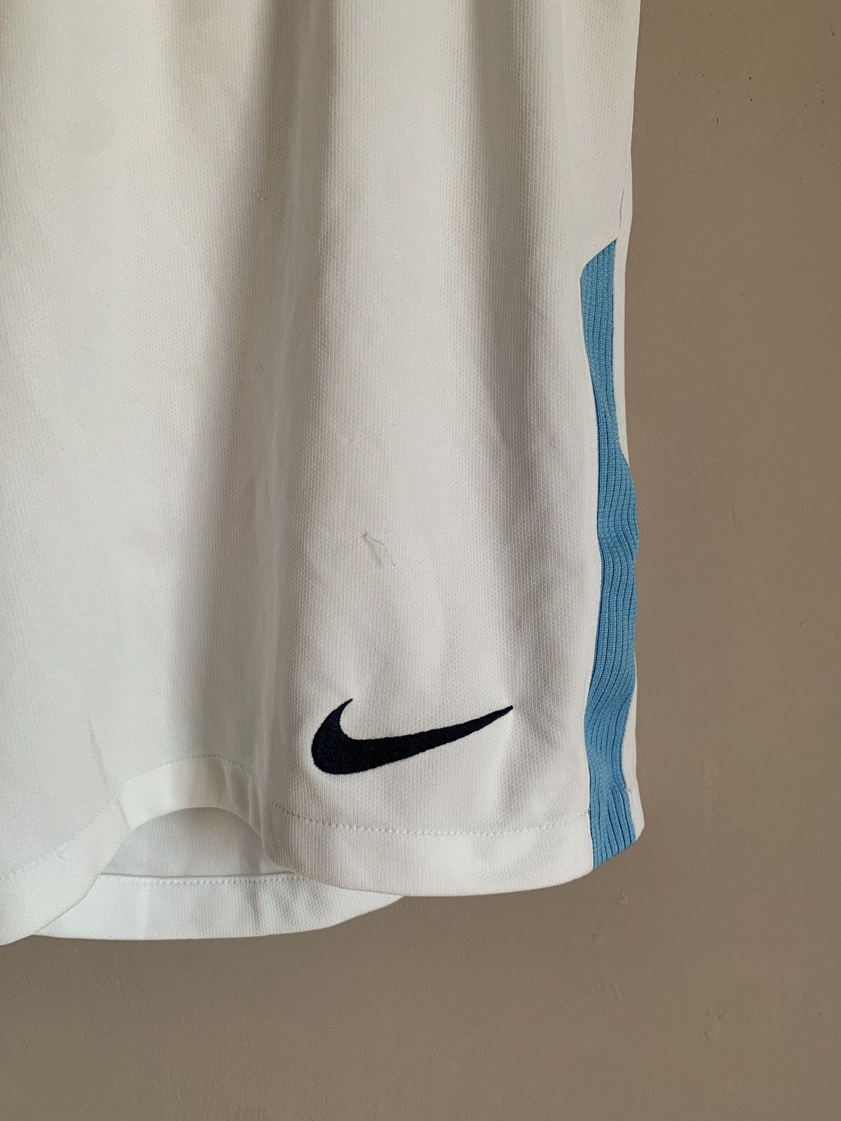 Nike Manchester City home Nike soccer football shorts Size US 34 / EU 50 - 4 Thumbnail
