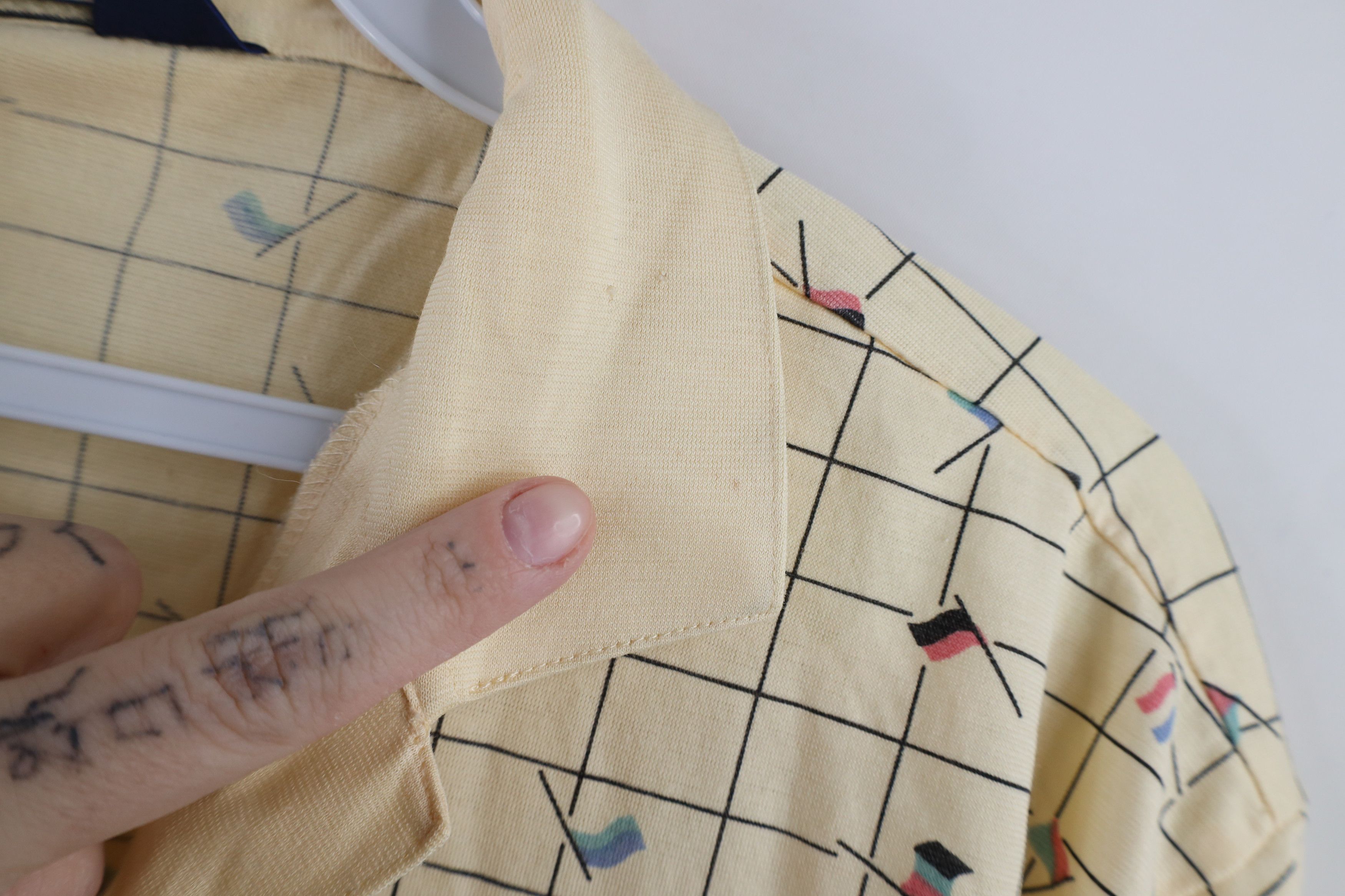 Vintage Vintage 90s Streetwear Over Print Knit Collared Polo Shirt Size L / US 10 / IT 46 - 5 Thumbnail